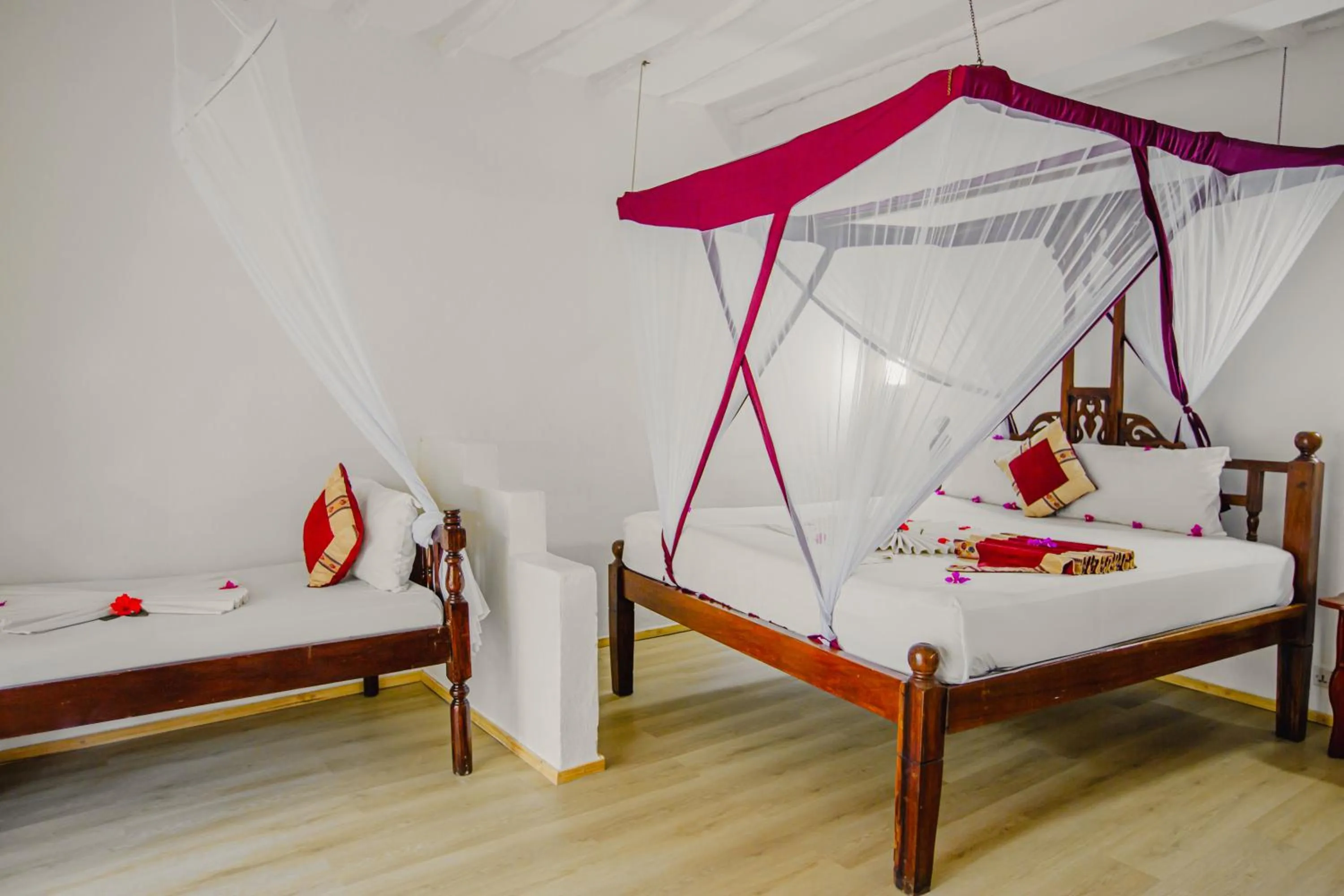 Bed in AHG Waridi Beach Resort &amp; SPA