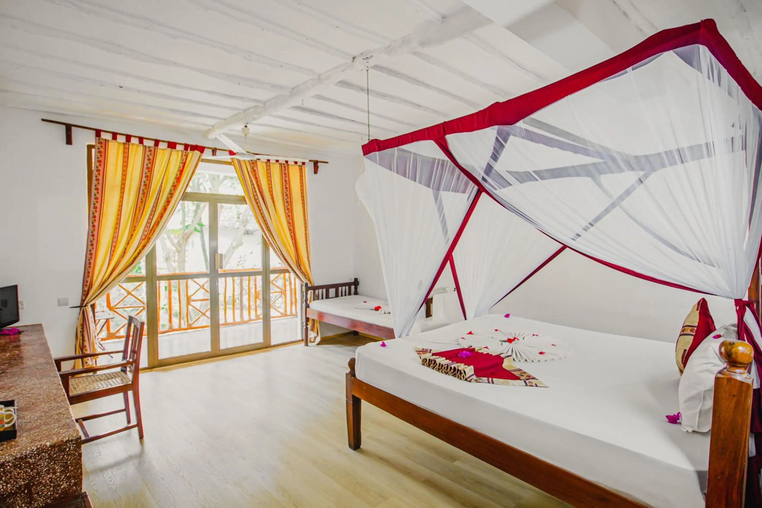 Bed in AHG Waridi Beach Resort &amp; SPA