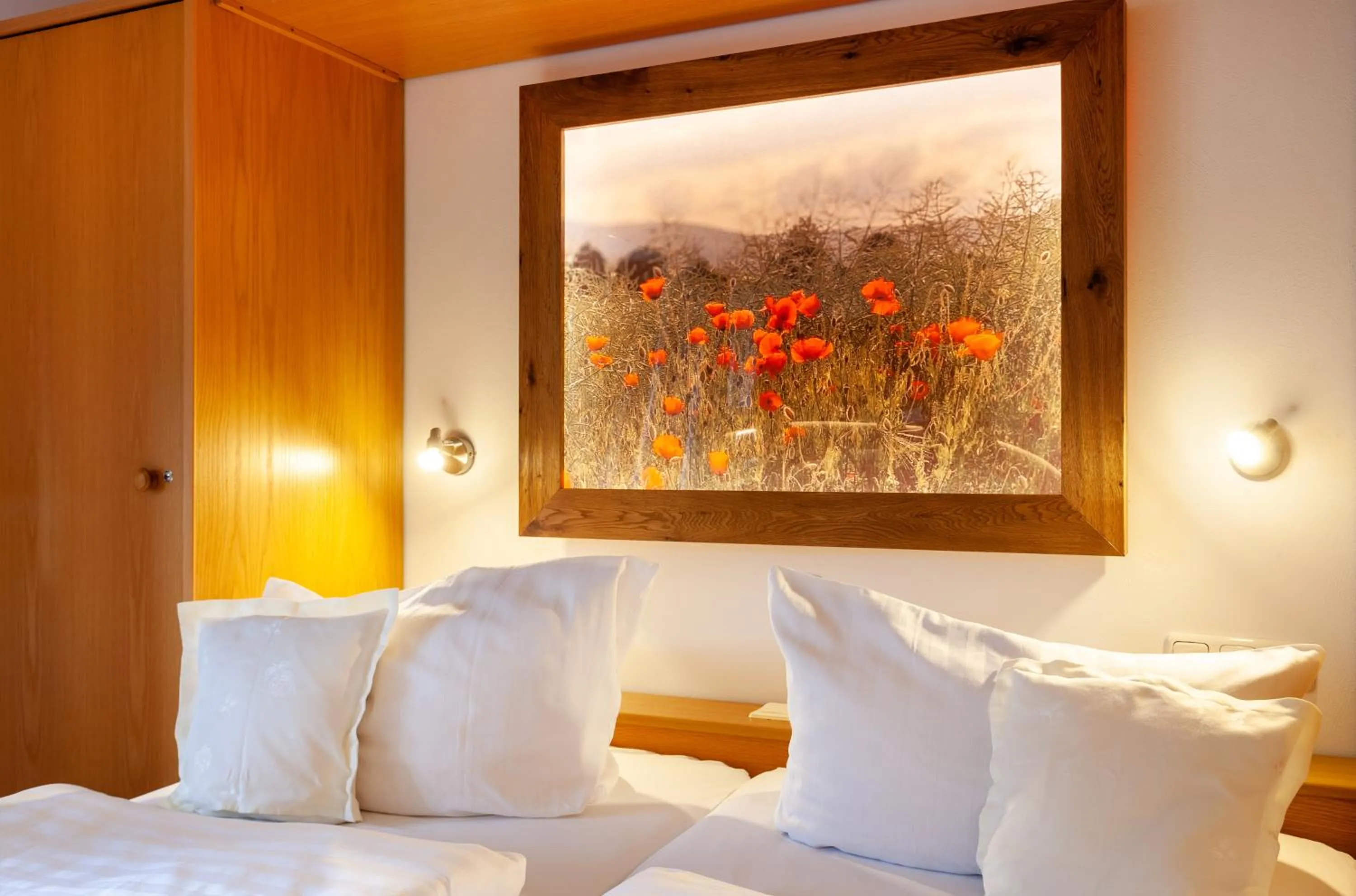 Photo of the whole room, Bed in Hotel Sauerländer Hof