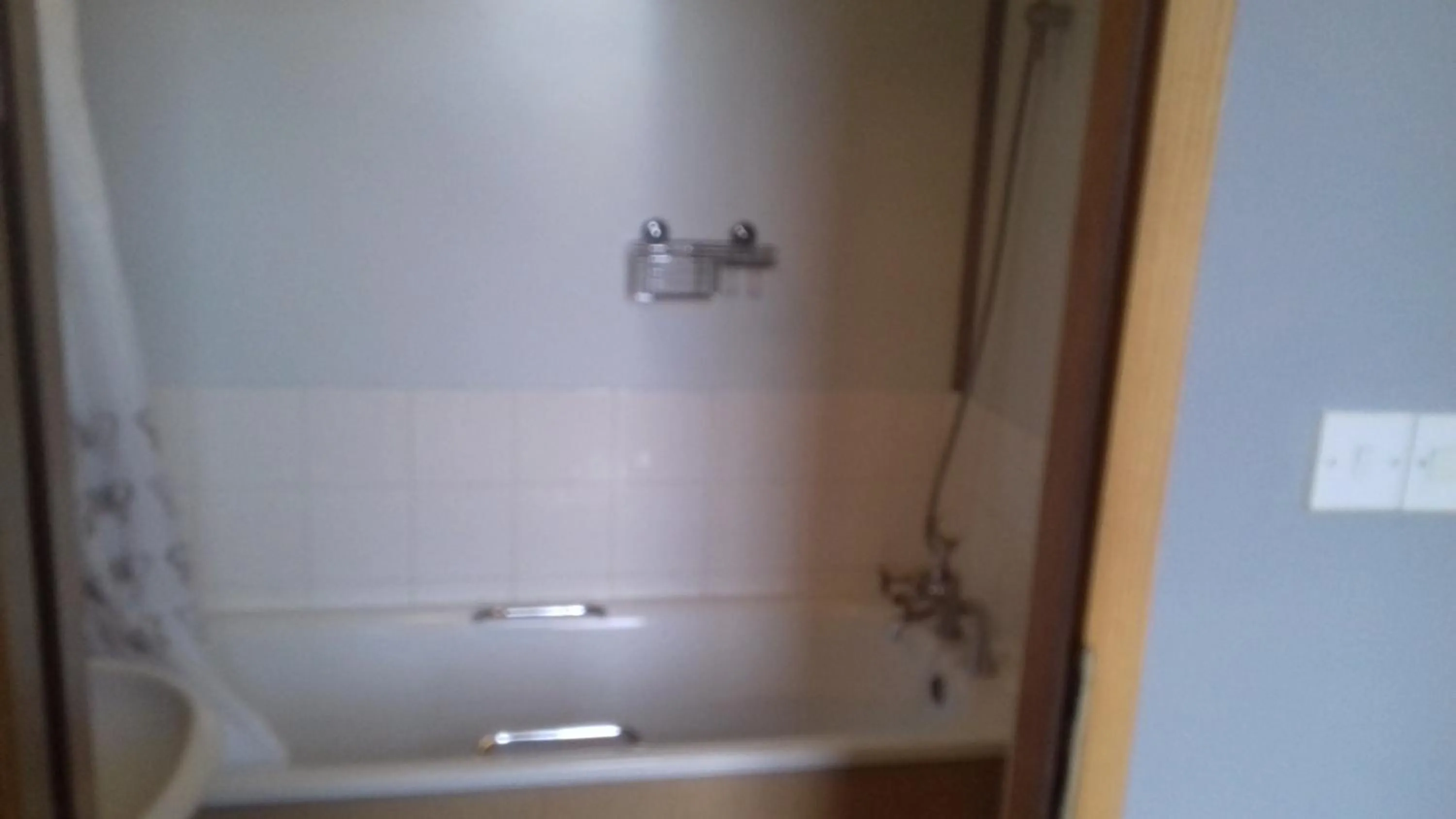 Bathroom in Lansdown House Bed & Breakfast