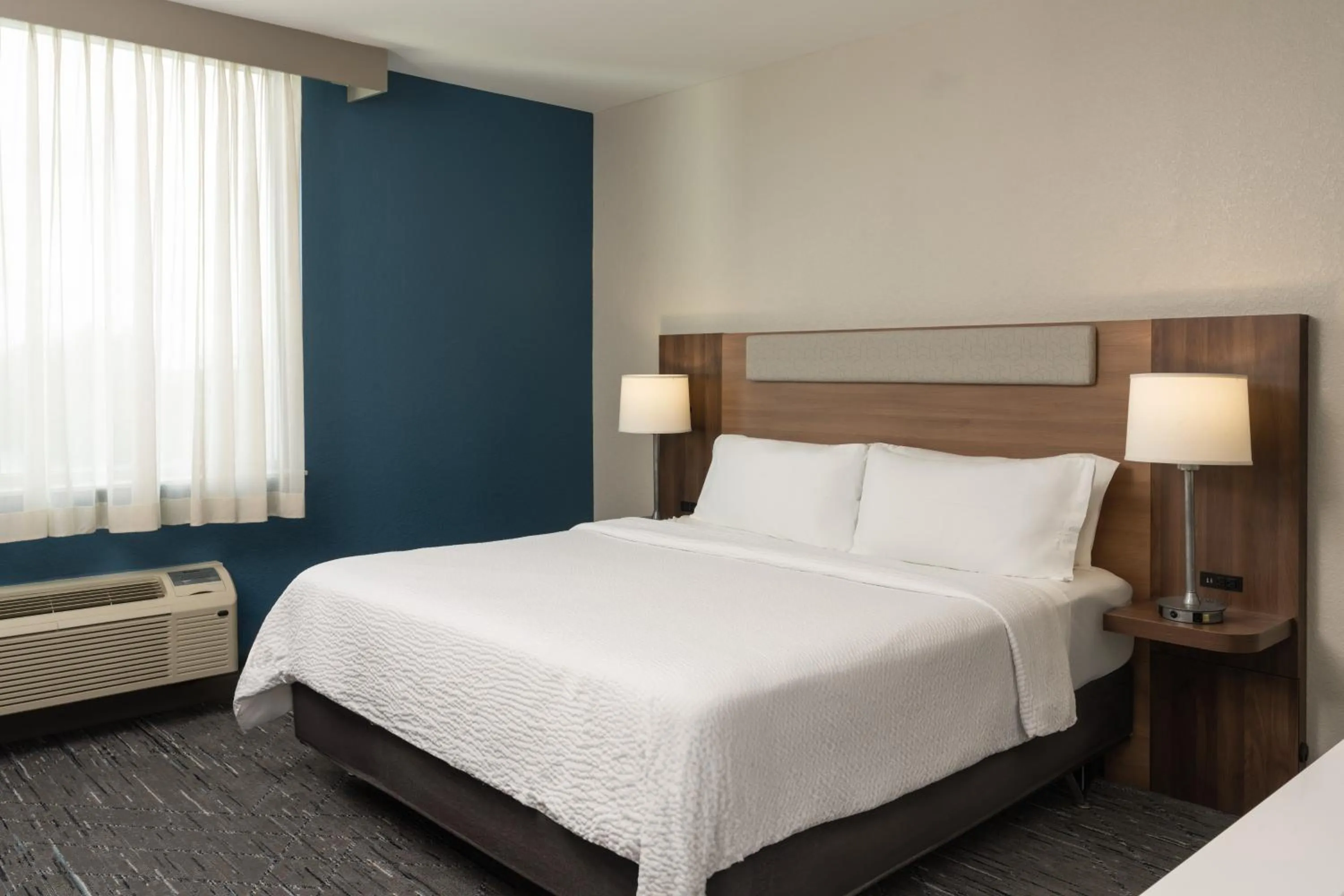 Bed in Holiday Inn Express Miami Airport-Blue Lagoon Area by IHG
