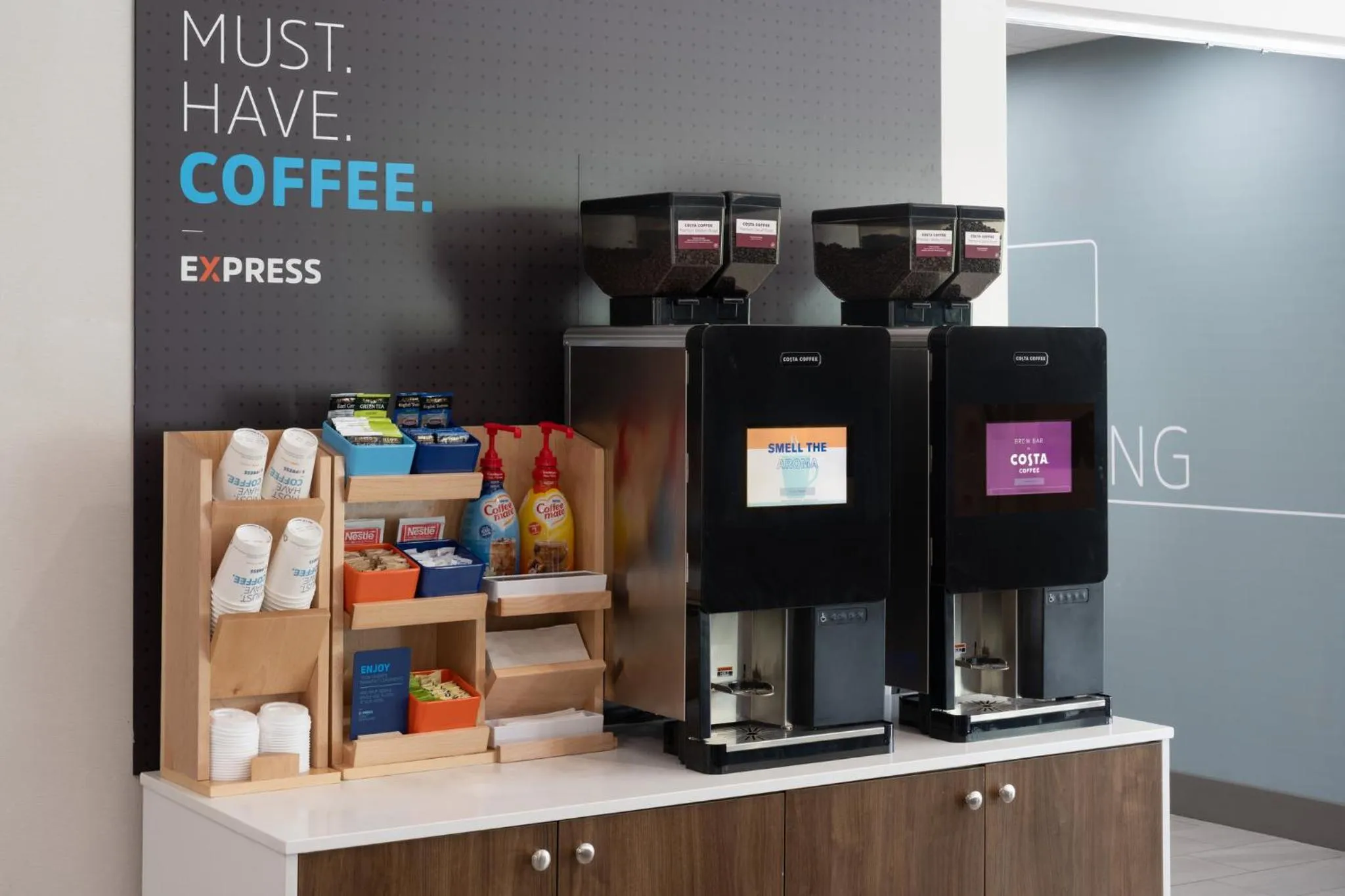 Restaurant/places to eat in Holiday Inn Express Miami Airport-Blue Lagoon Area by IHG