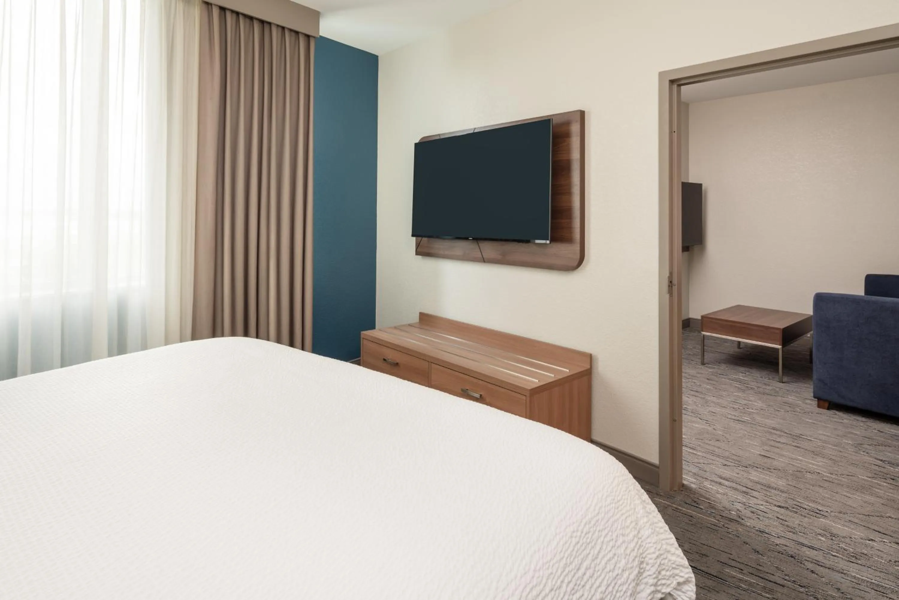 Bed in Holiday Inn Express Miami Airport-Blue Lagoon Area by IHG
