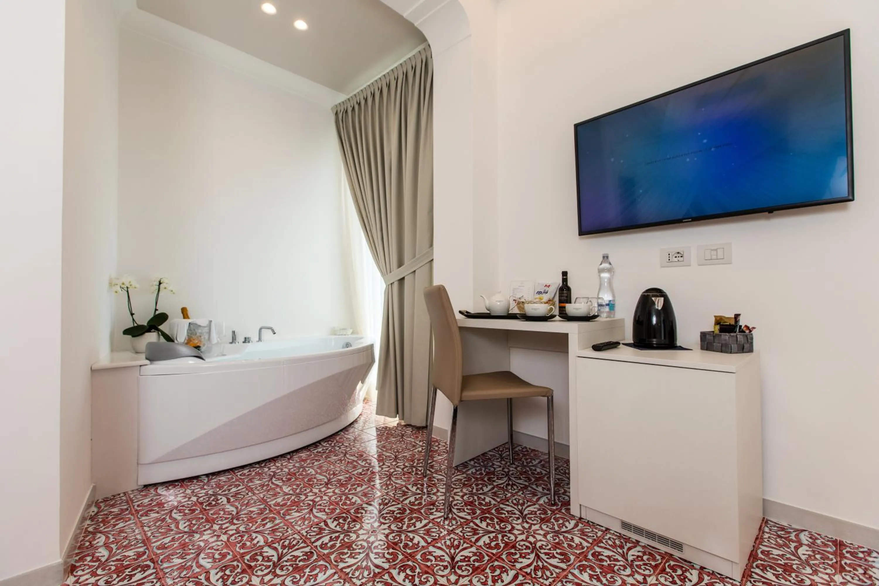 Photo of the whole room in Hotel le Rocce - Agerola, Amalfi Coast