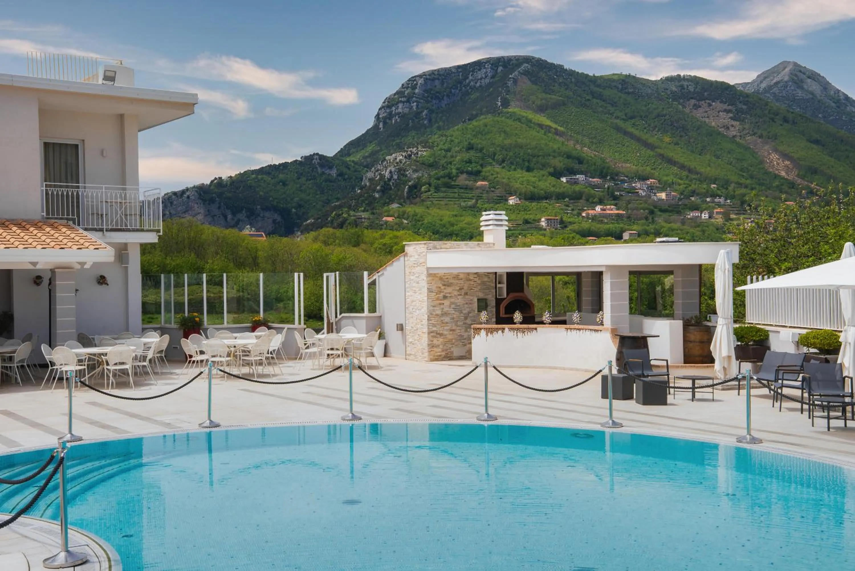 Swimming pool in Hotel le Rocce - Agerola, Amalfi Coast