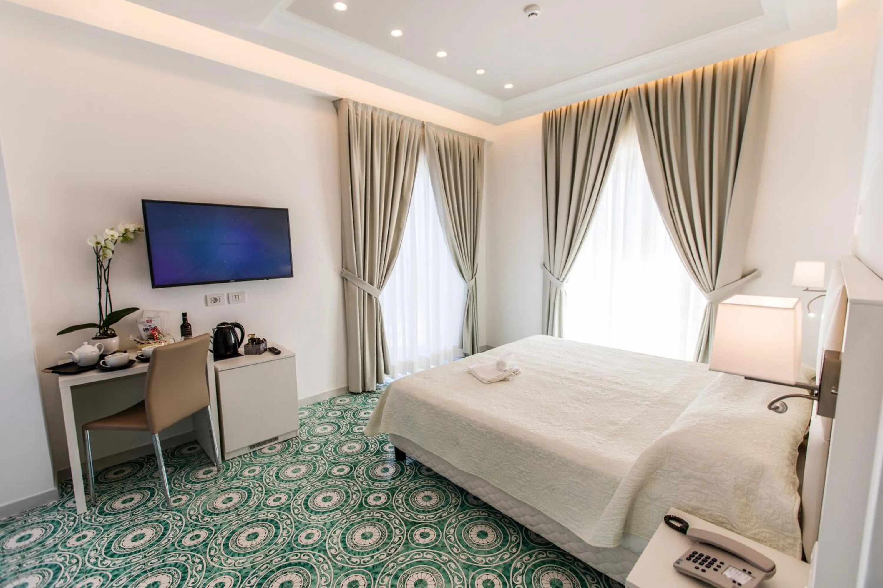 Photo of the whole room in Hotel le Rocce - Agerola, Amalfi Coast