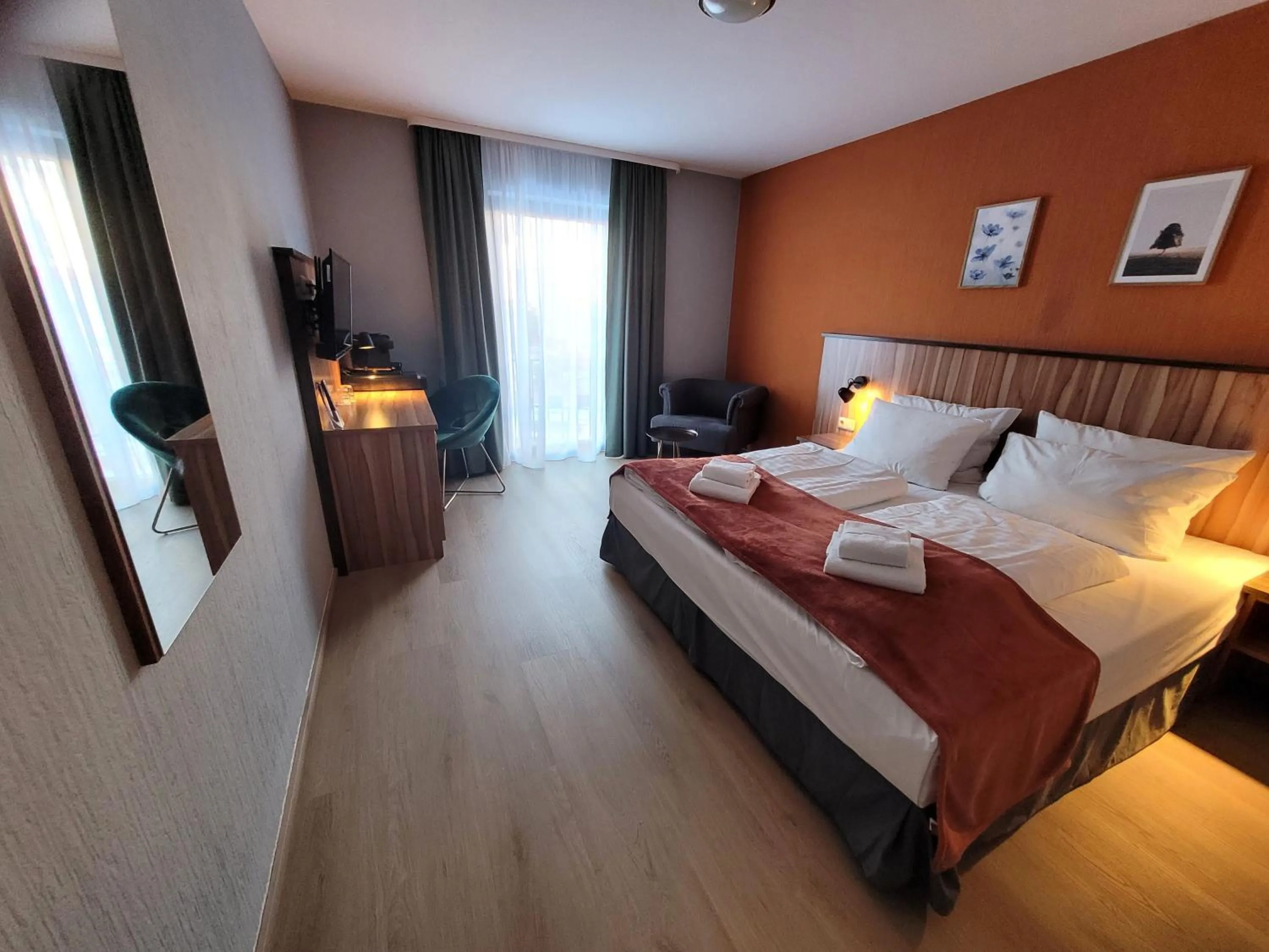 Bed in City Hotel Meckenheim