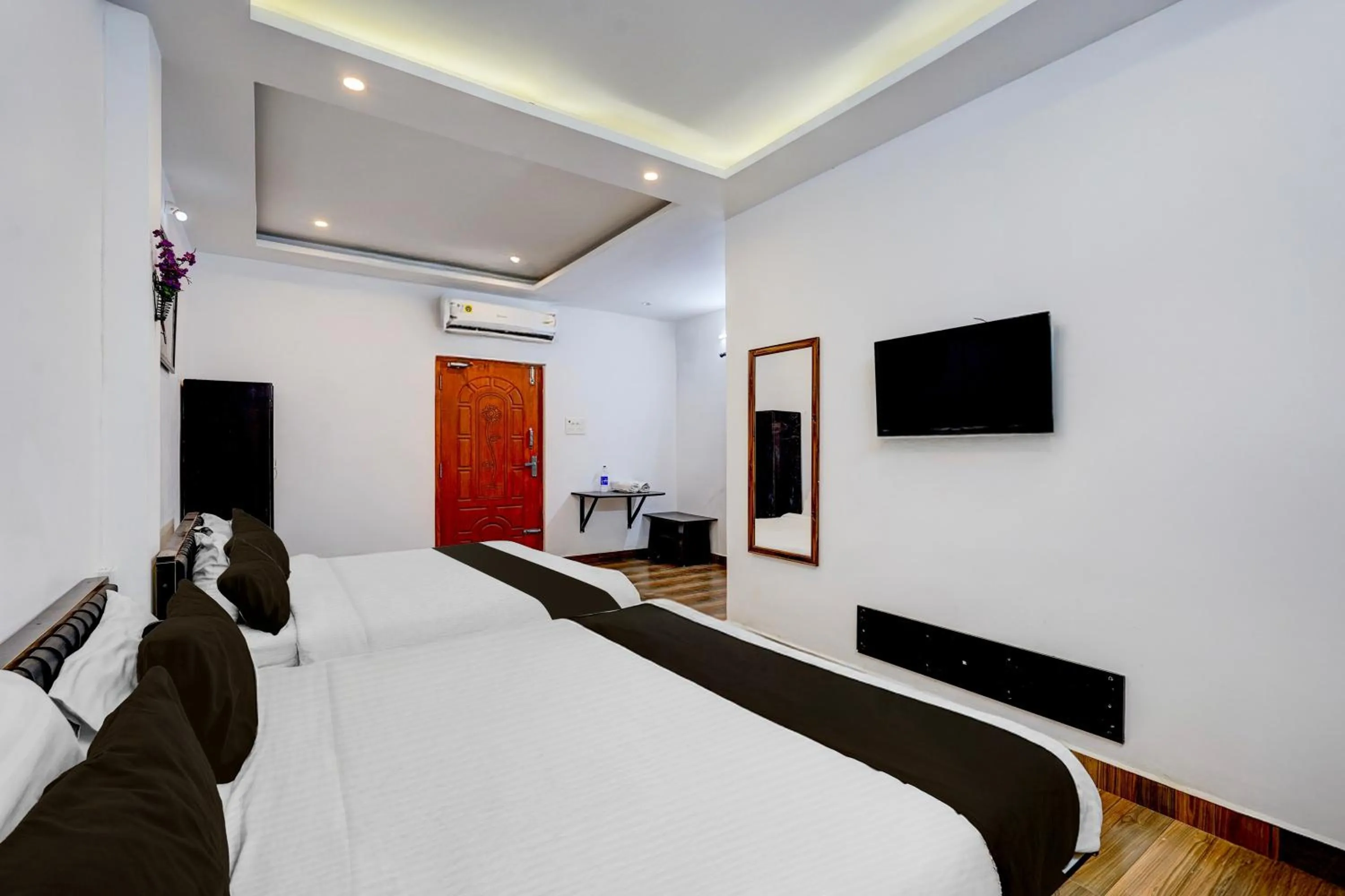 Bedroom, Bed in Townhouse Auroville Beach Formerly De Heritage