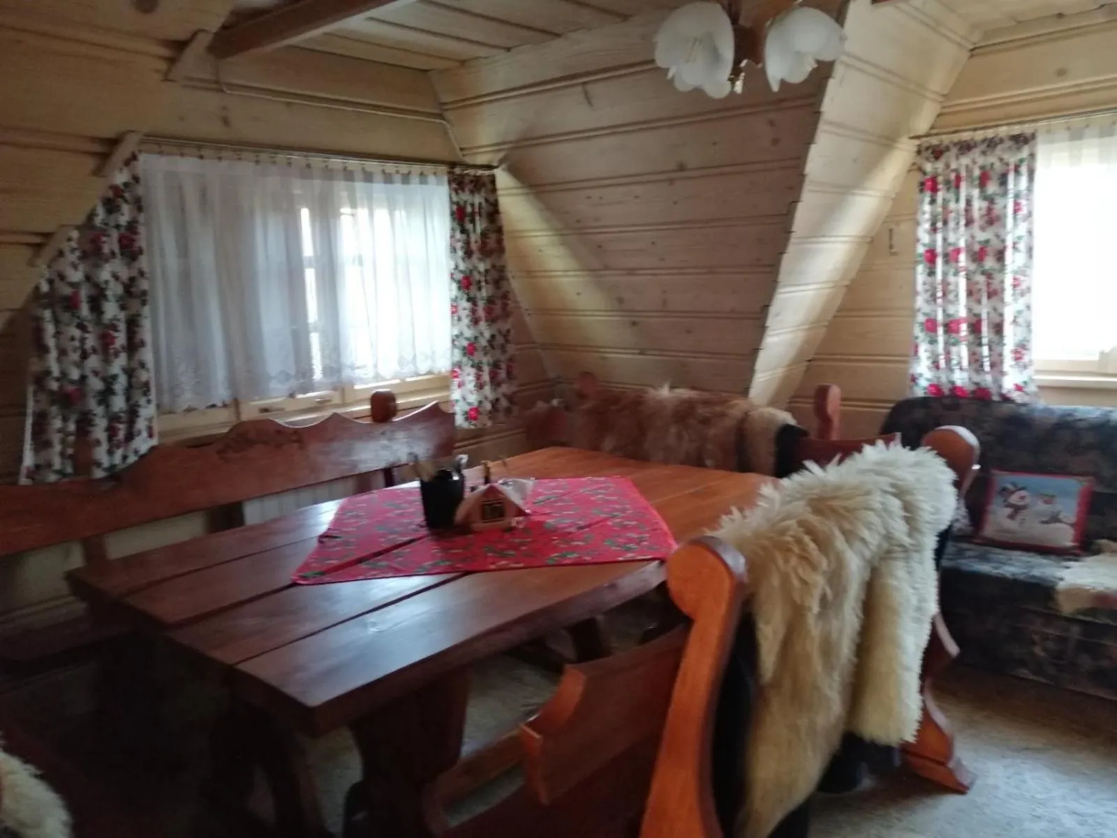 Restaurant/places to eat in Karczma Mikuda - Sauna Basen Jacuzzi z widokiem na góry - Kuligi - Parking