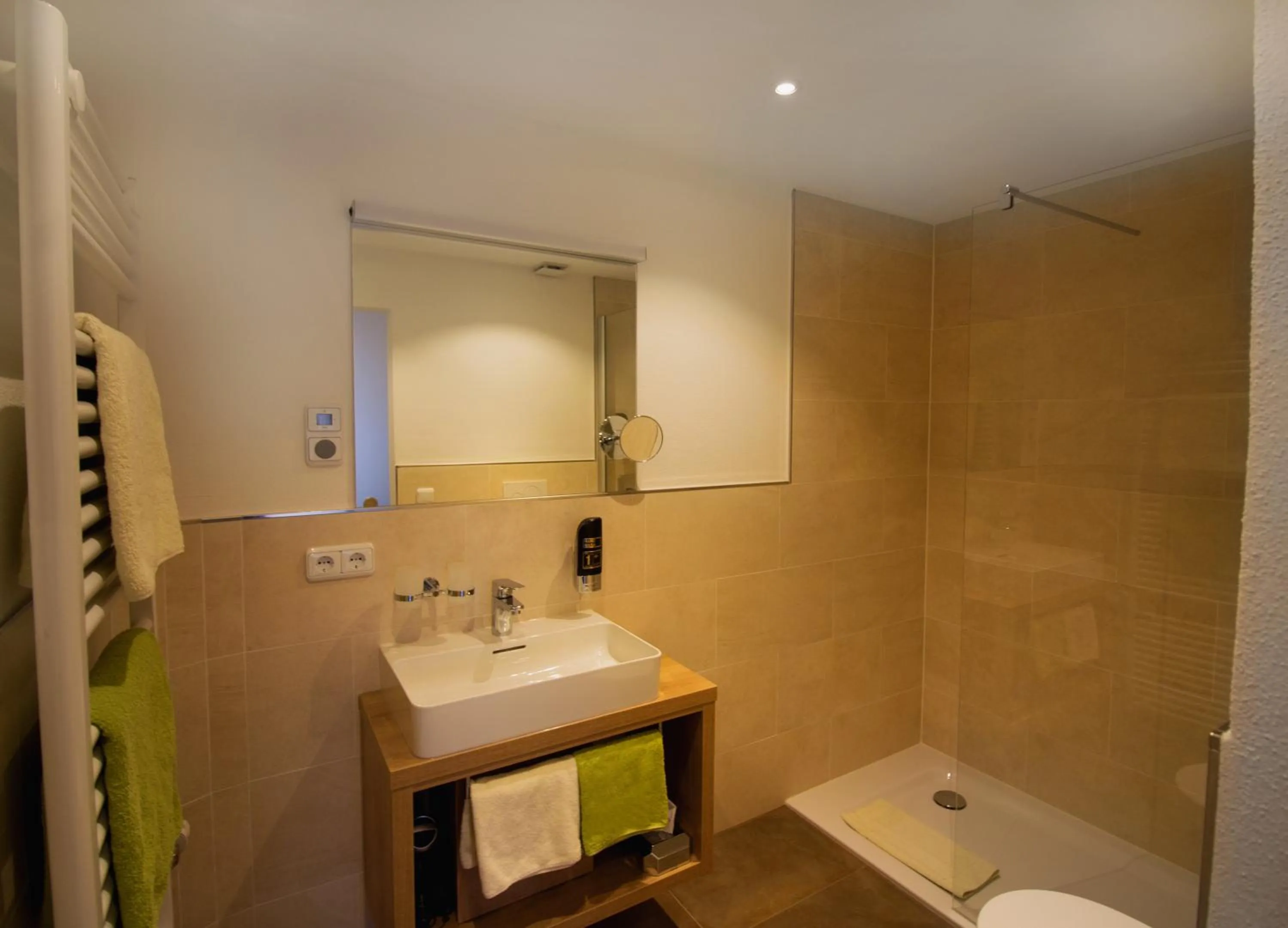 Bathroom in Hotel Alp Inn - Chiemgaukarte inclusive