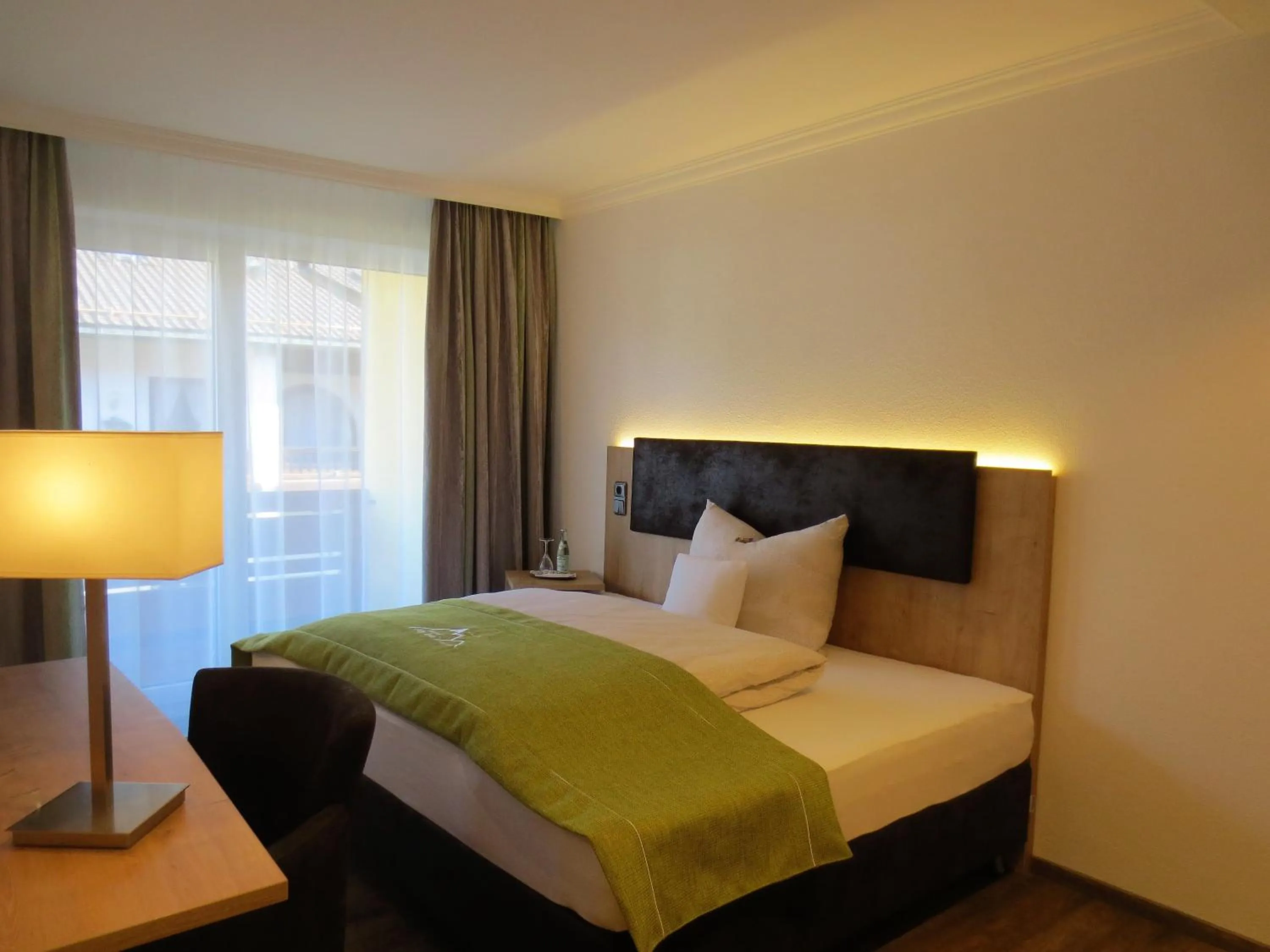 Photo of the whole room, Bed in Hotel Alp Inn - Chiemgaukarte inclusive