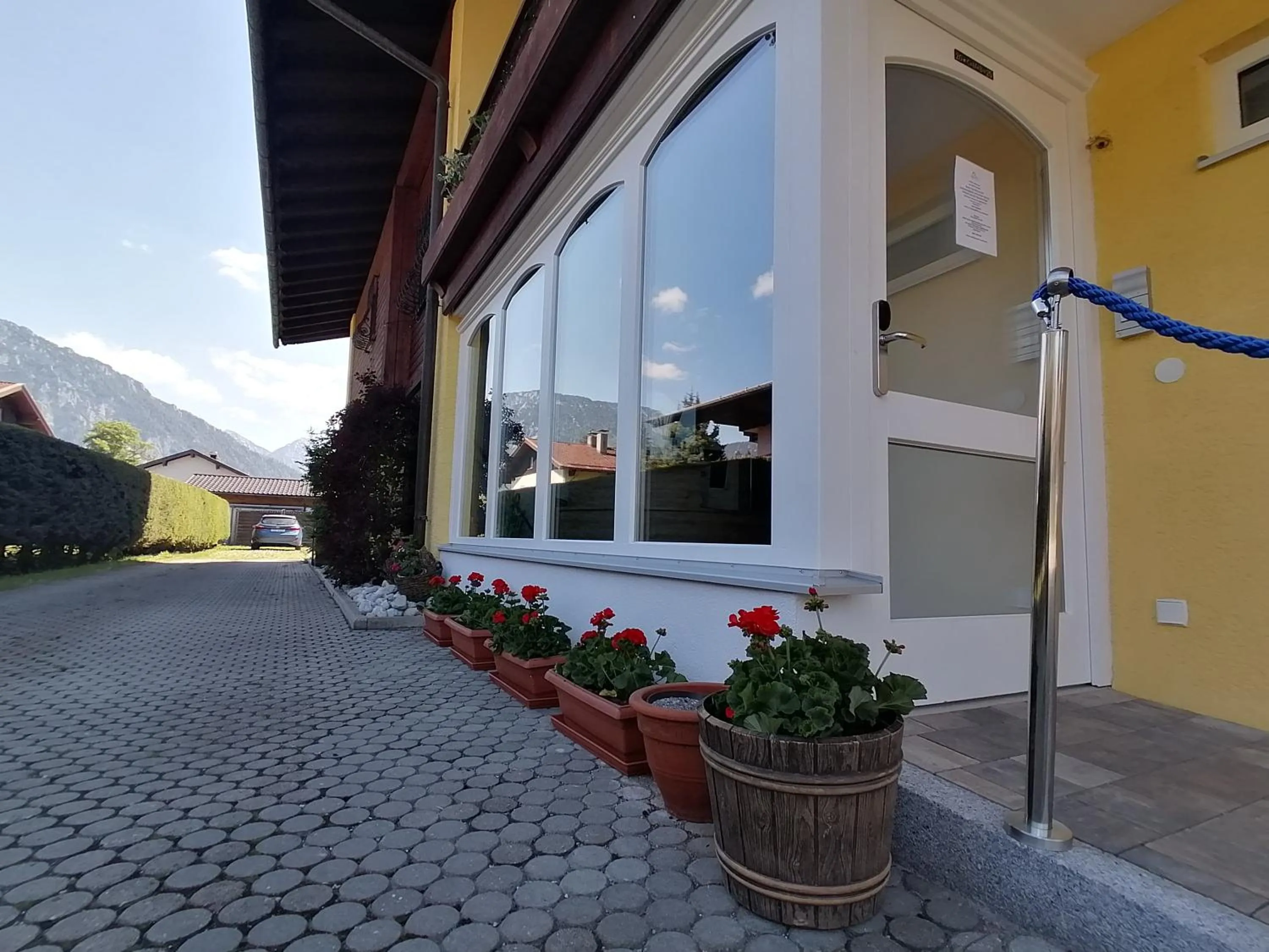 Facade/entrance in Hotel Alp Inn - Chiemgaukarte inclusive