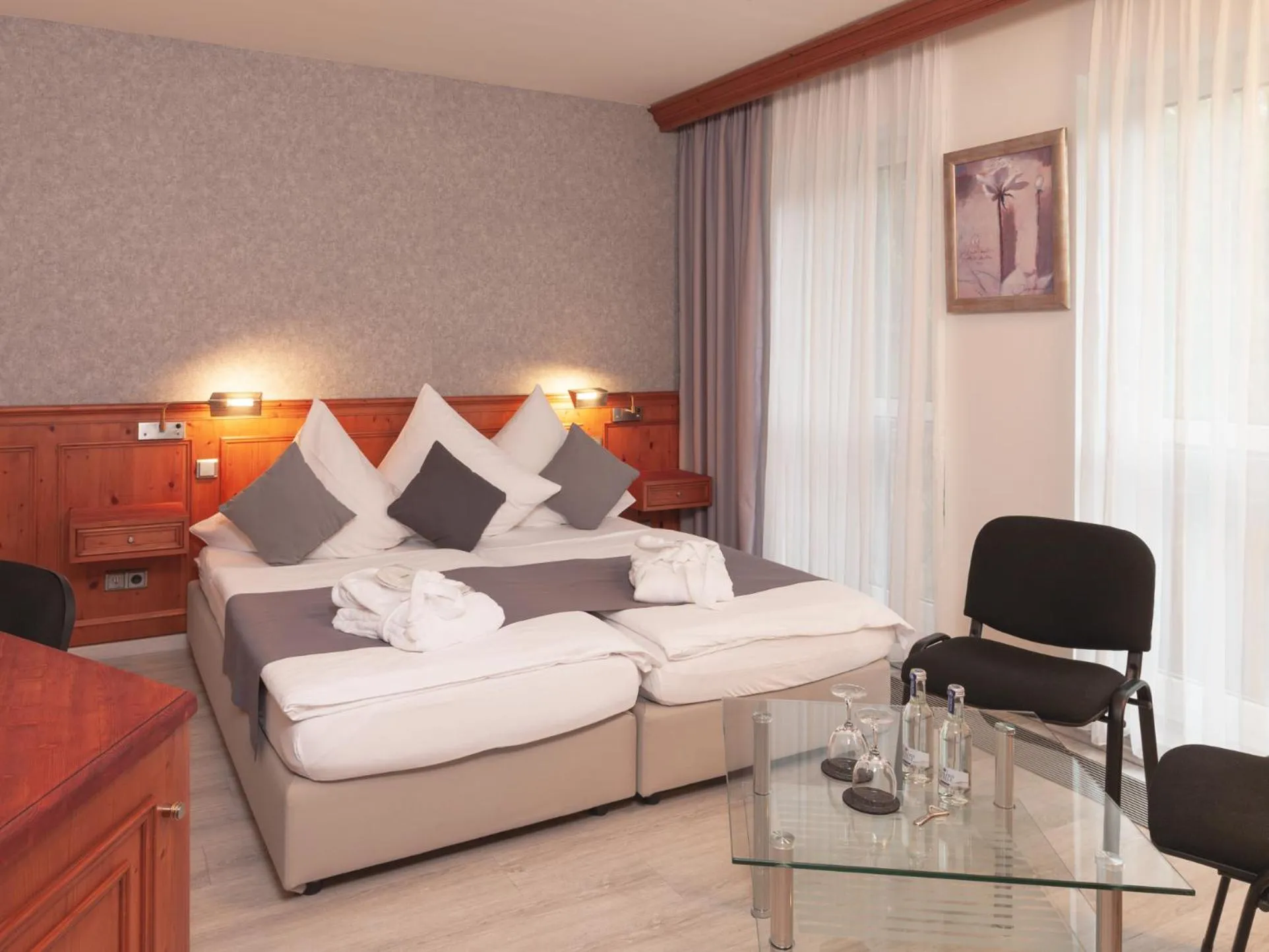 Bedroom, Bed in Hotel Haus Gimken