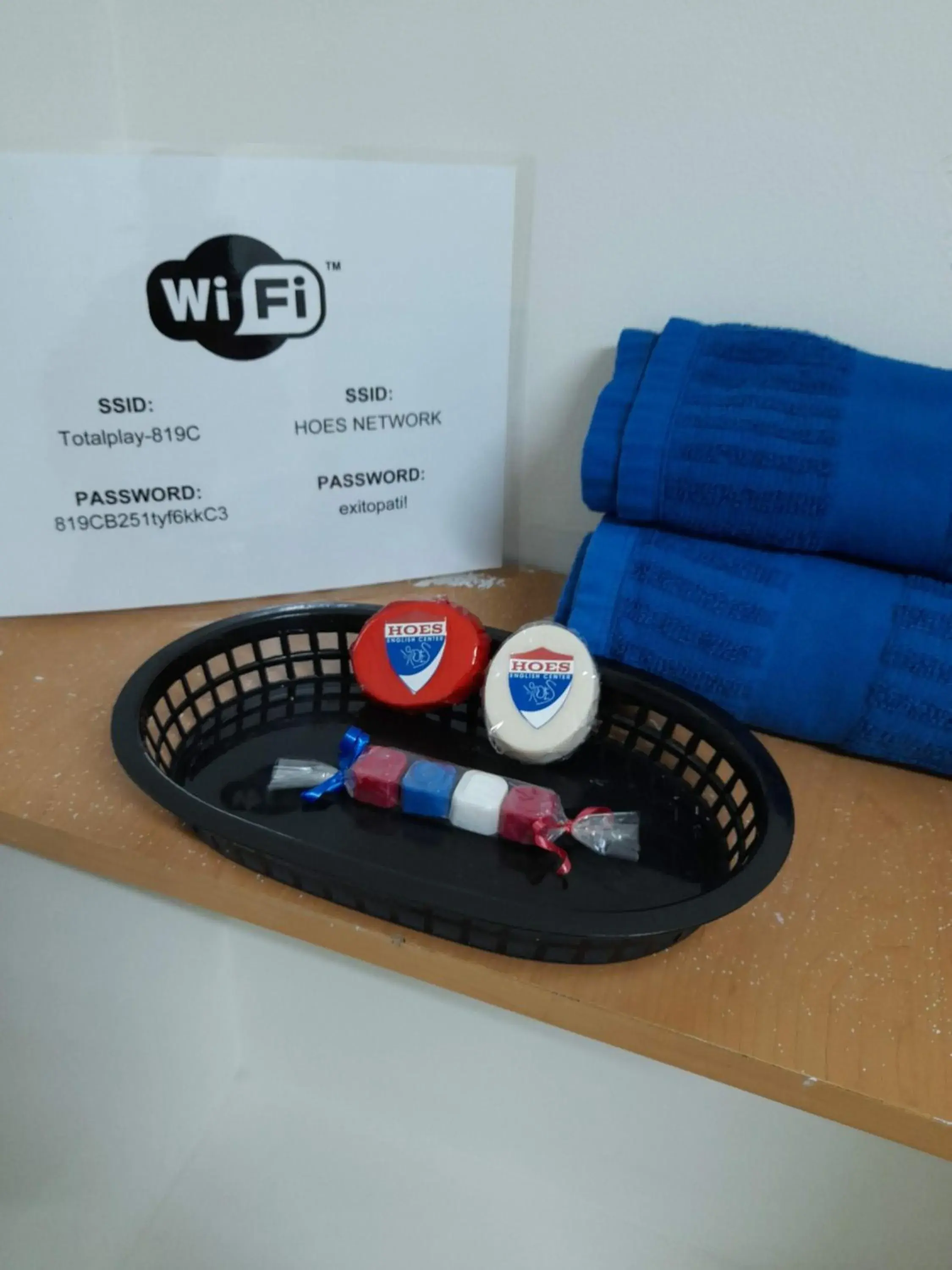 Double or Twin Room in Special HOEStel in Monterrey! Double or Twin Room in Special HOEStel in Monterrey!