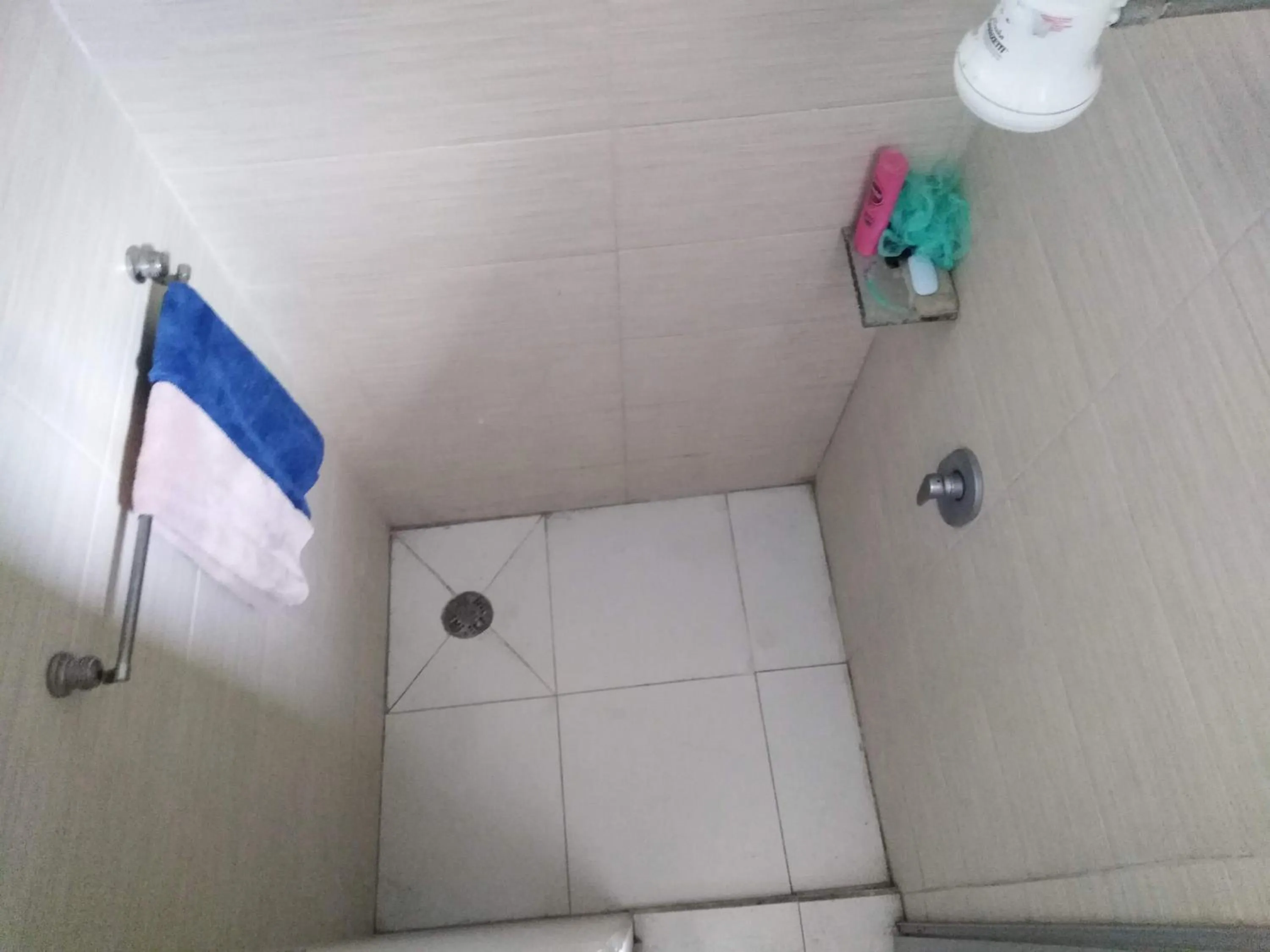 Bathroom in Special HOEStel in Monterrey!