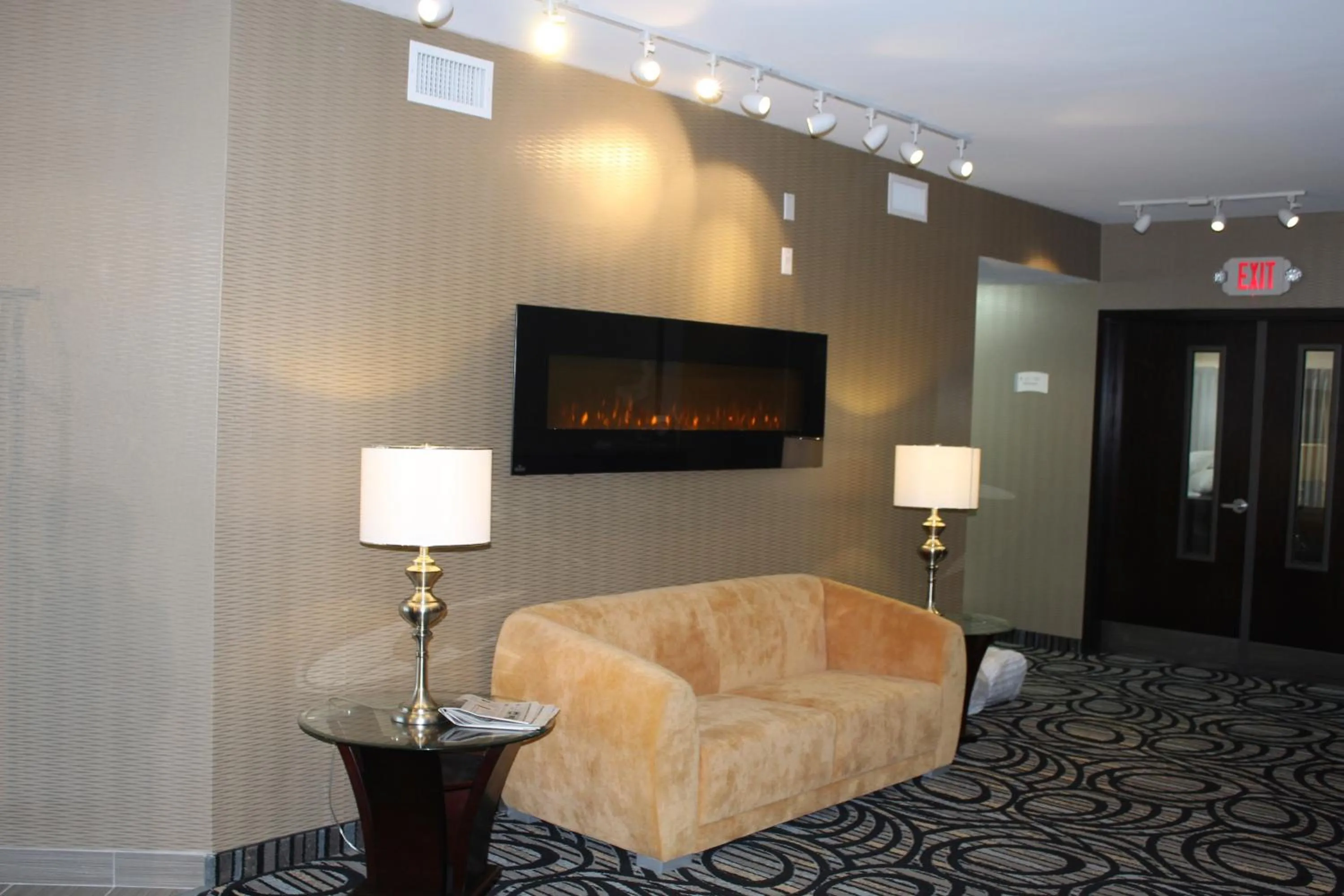 Lobby or reception in Quality Inn Southampton