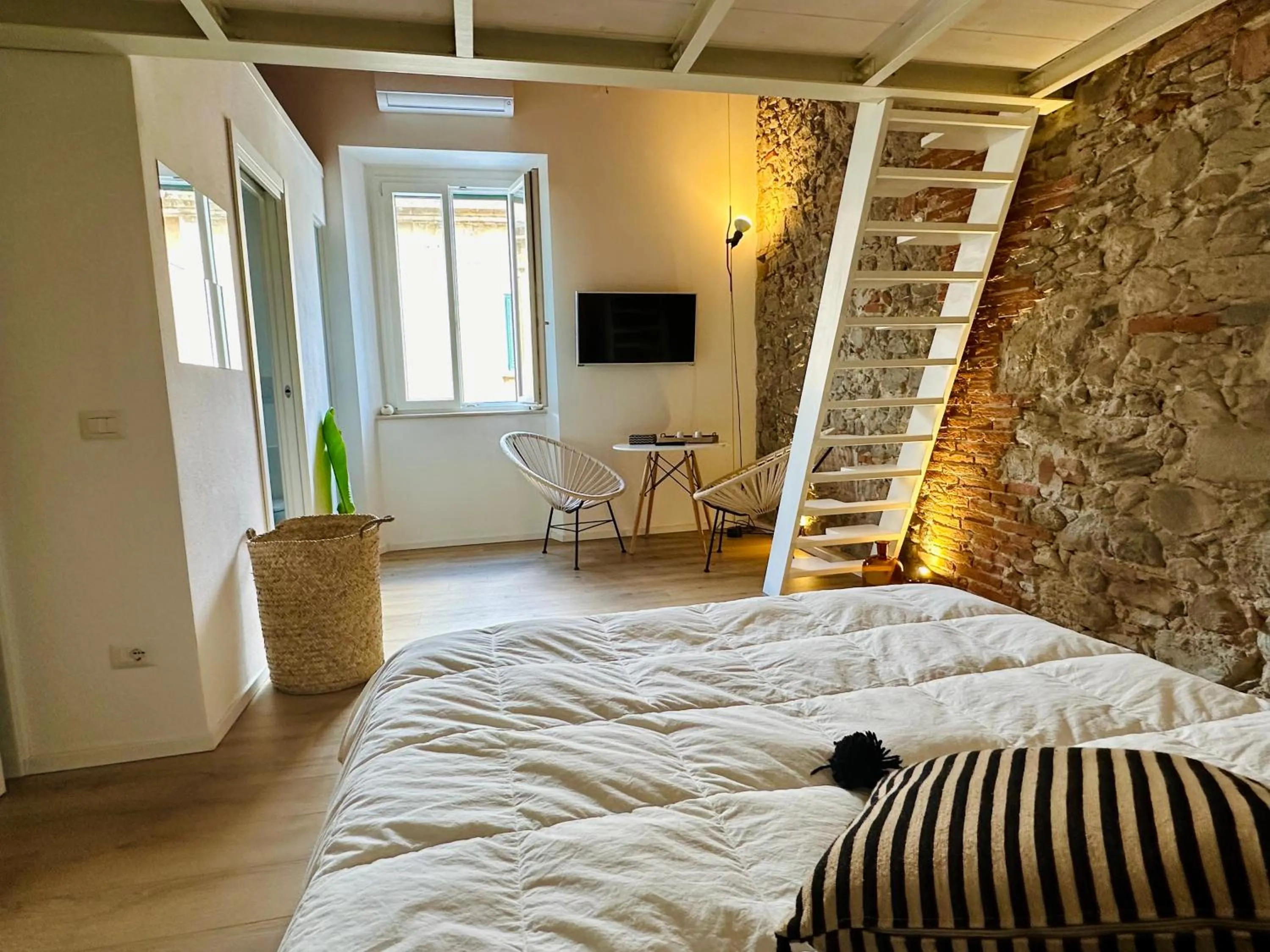 Bed in CivicoNovantatre - New b&b