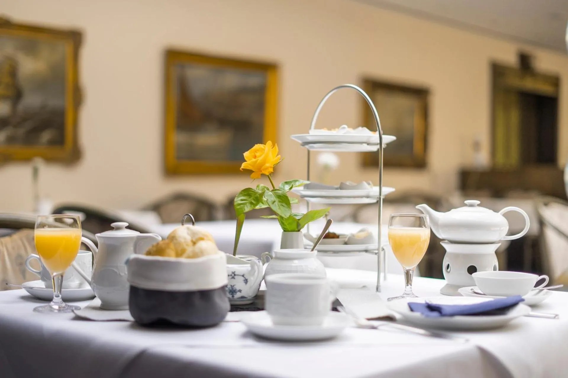 Coffee/tea facilities in City Club Hotel