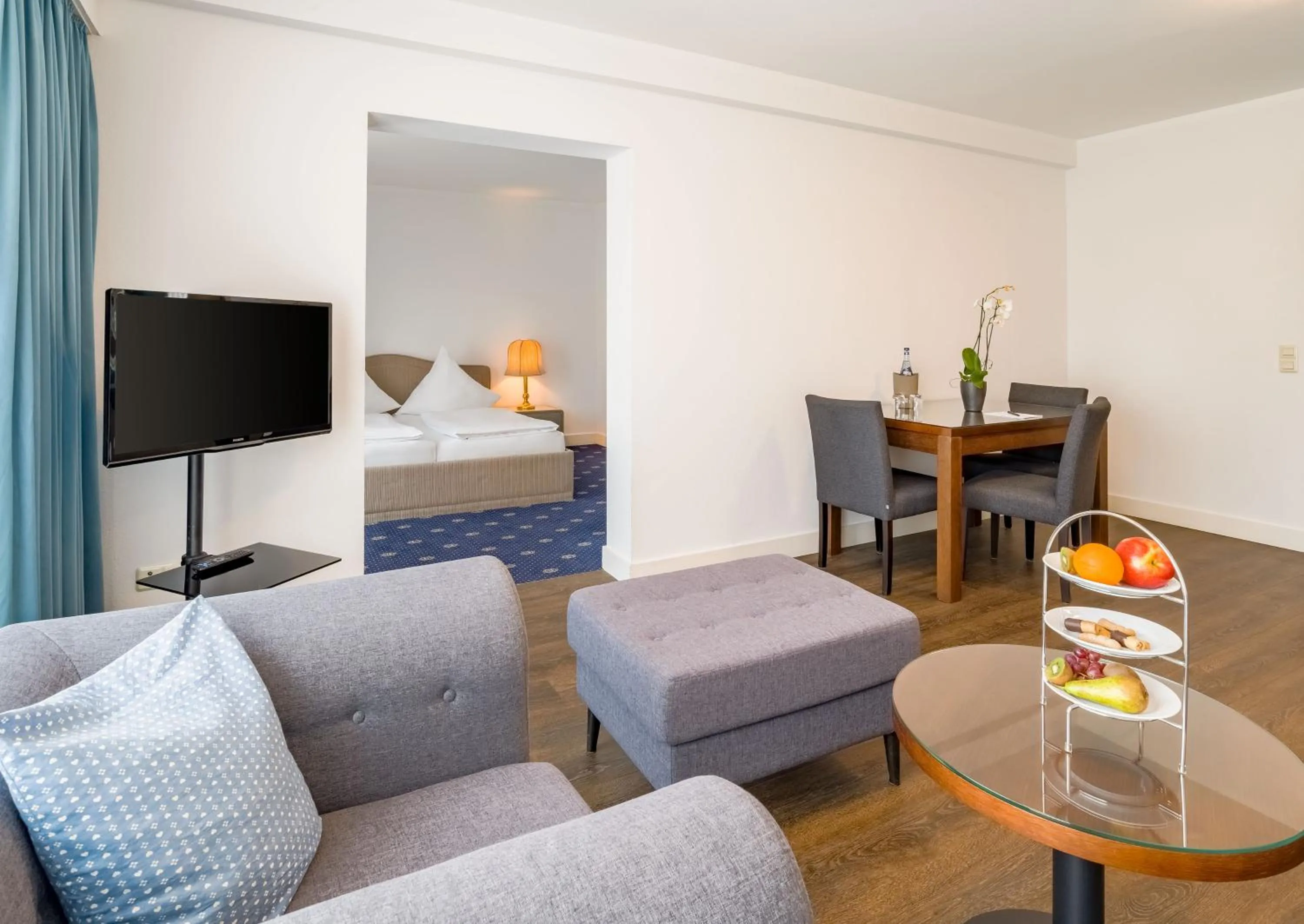 Photo of the whole room in Aspire Oldenburg, Trademark Collection by Wyndham