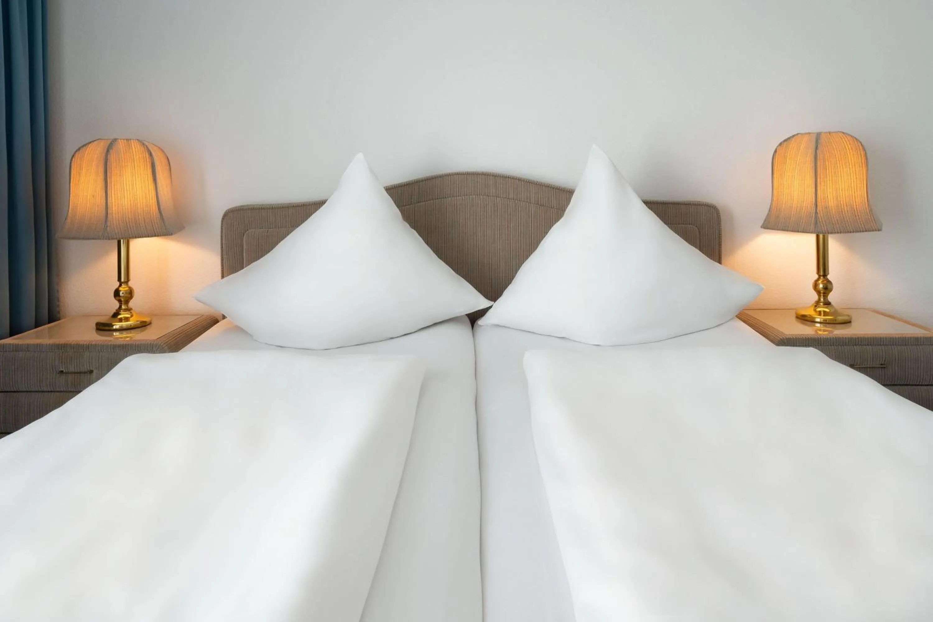 Photo of the whole room, Bed in Aspire Oldenburg, Trademark Collection by Wyndham