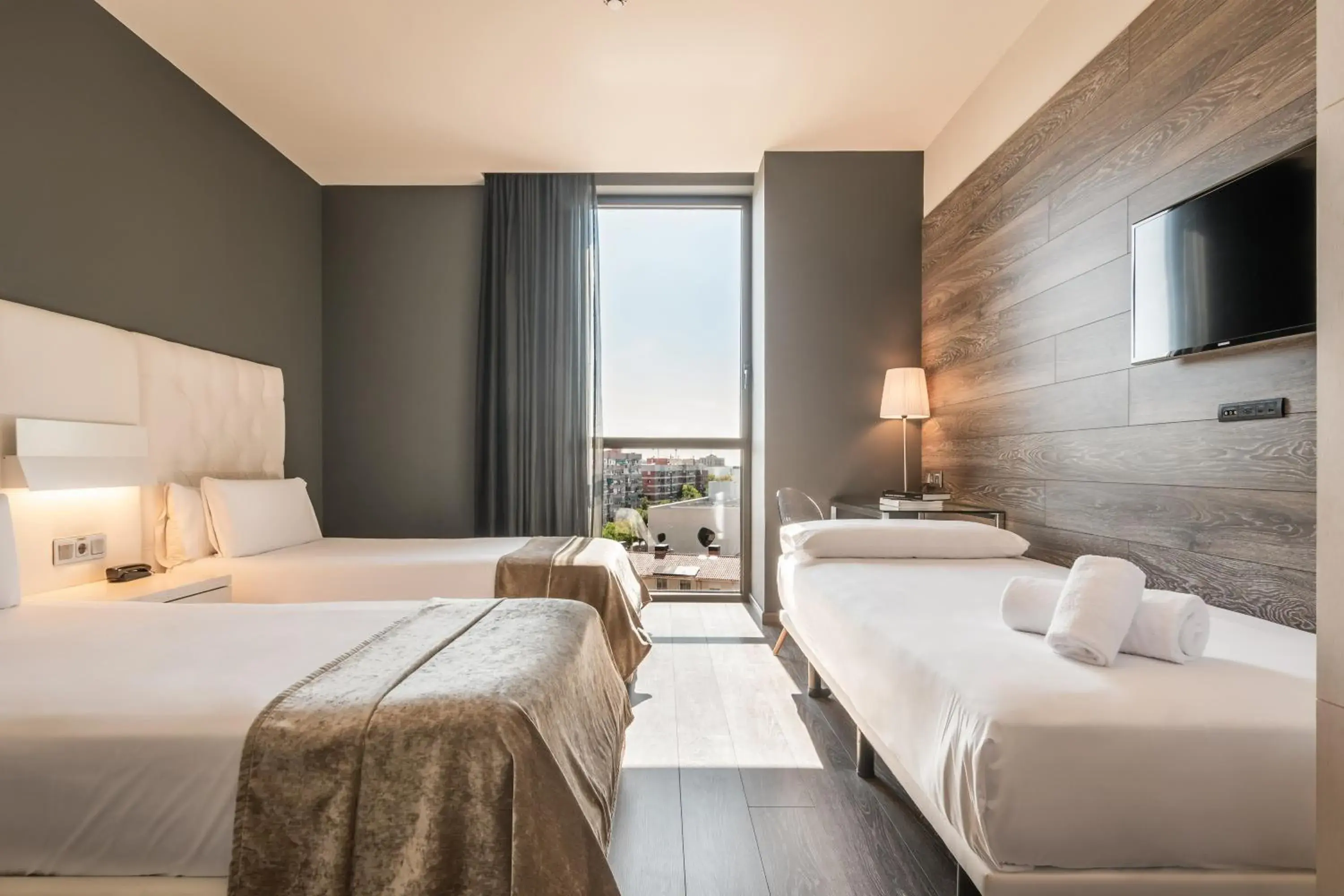 City view, Bed in Hotel SB Plaza Europa City view, Bed in Hotel SB Plaza Europa