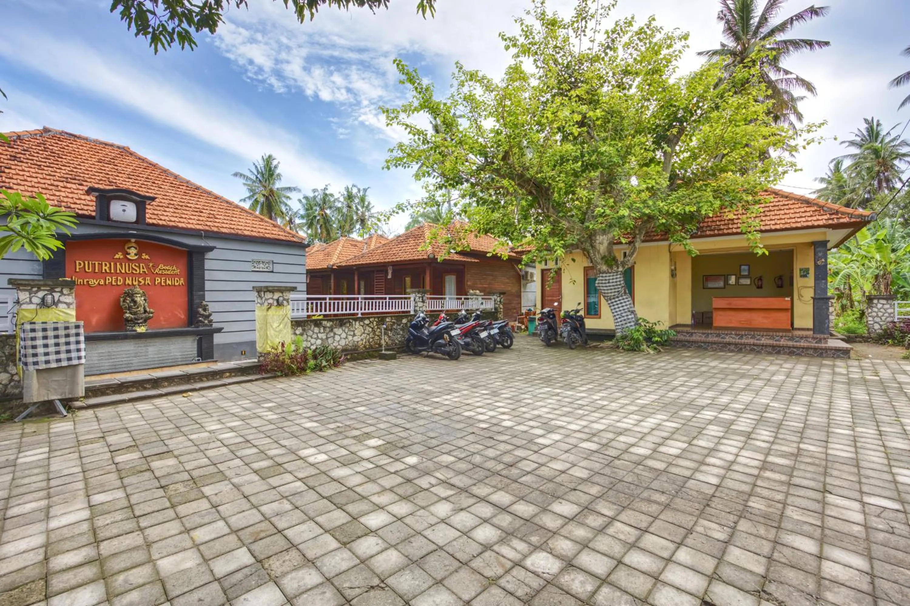Lobby or reception in Putri Nusa Beach