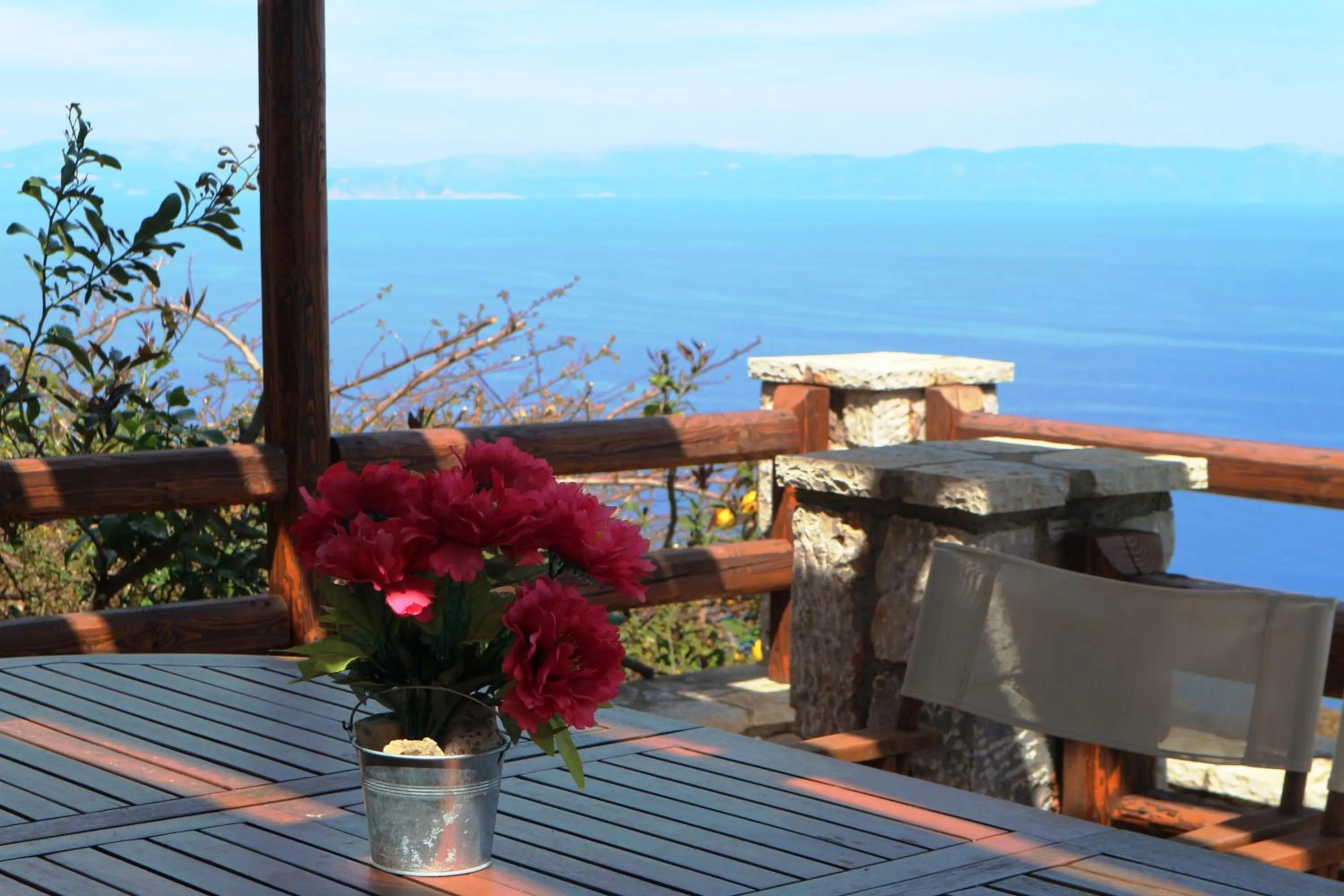 Patio in Dio Escapes Houses