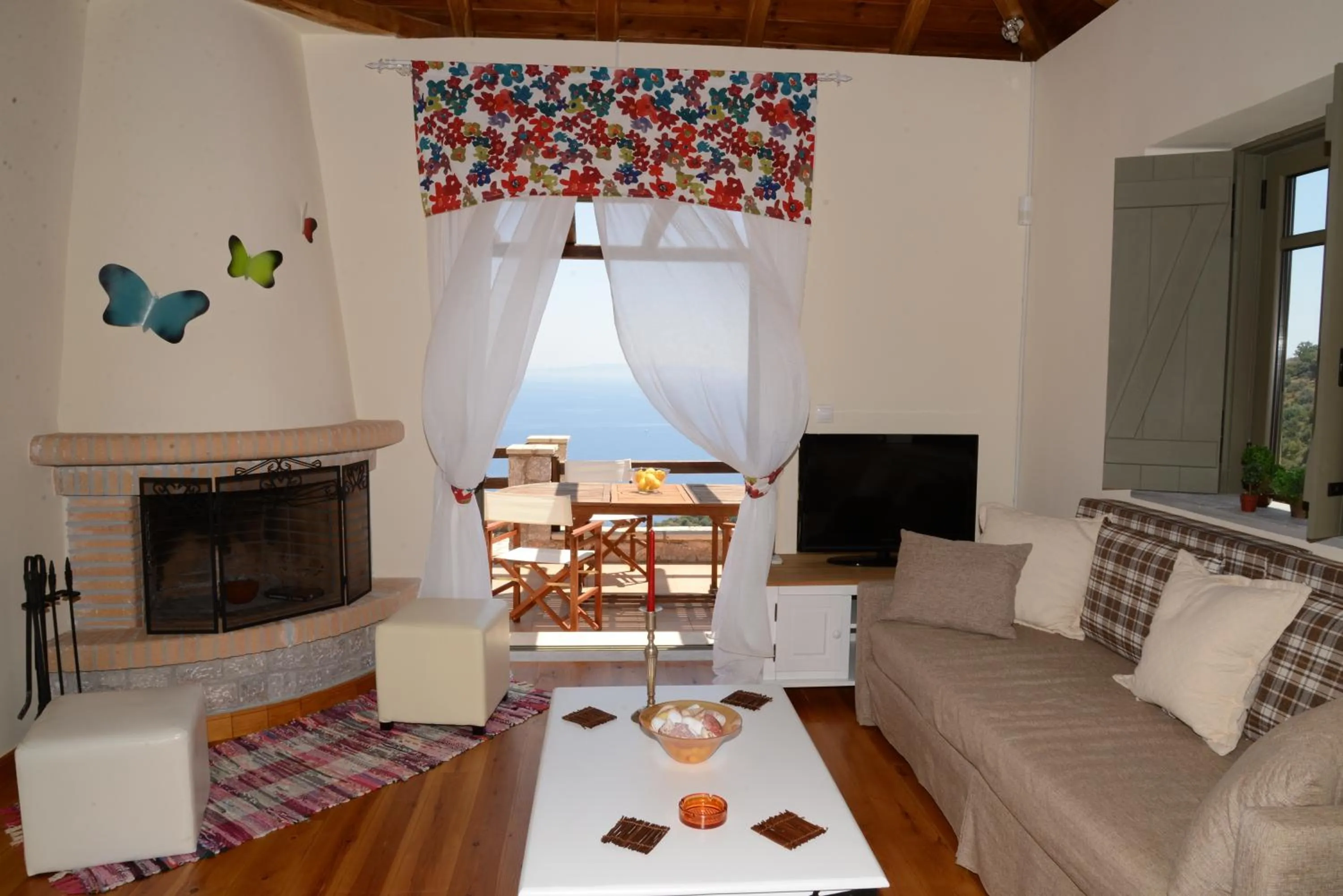 Living room in Dio Escapes Houses