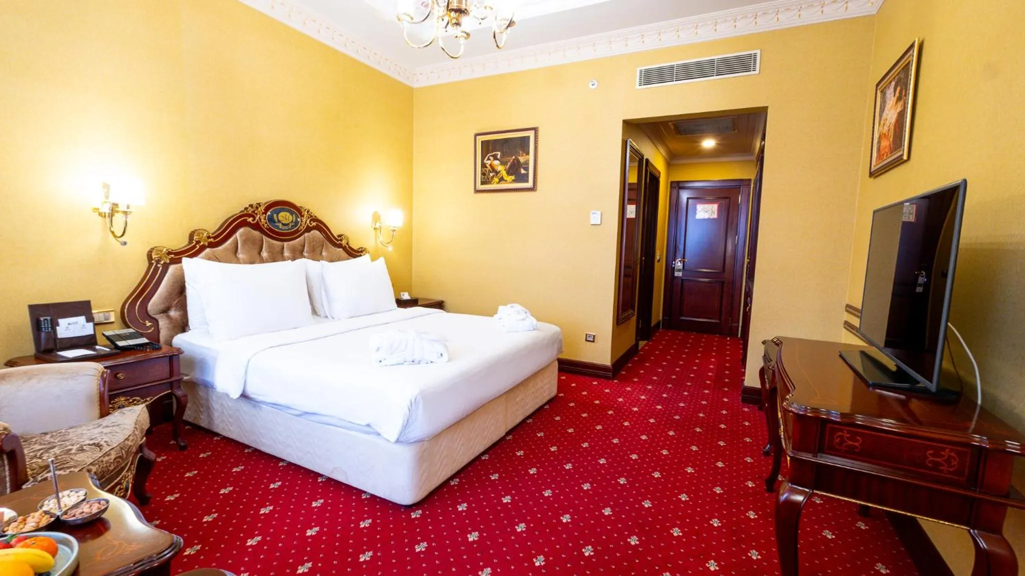 Bedroom, Bed in Meyra Palace