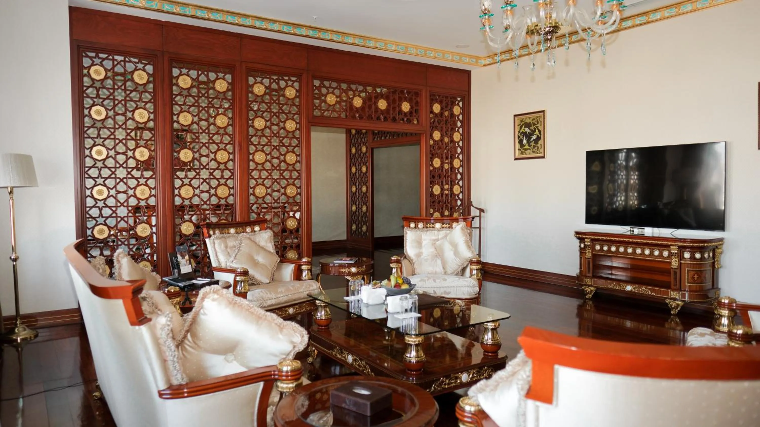 Living room in Meyra Palace