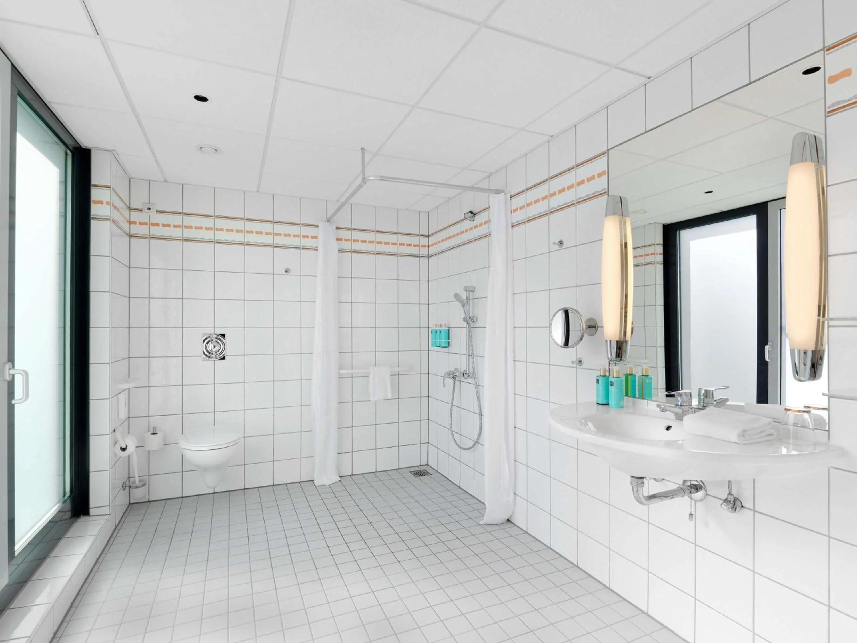 Bedroom in Novotel Berlin Mitte