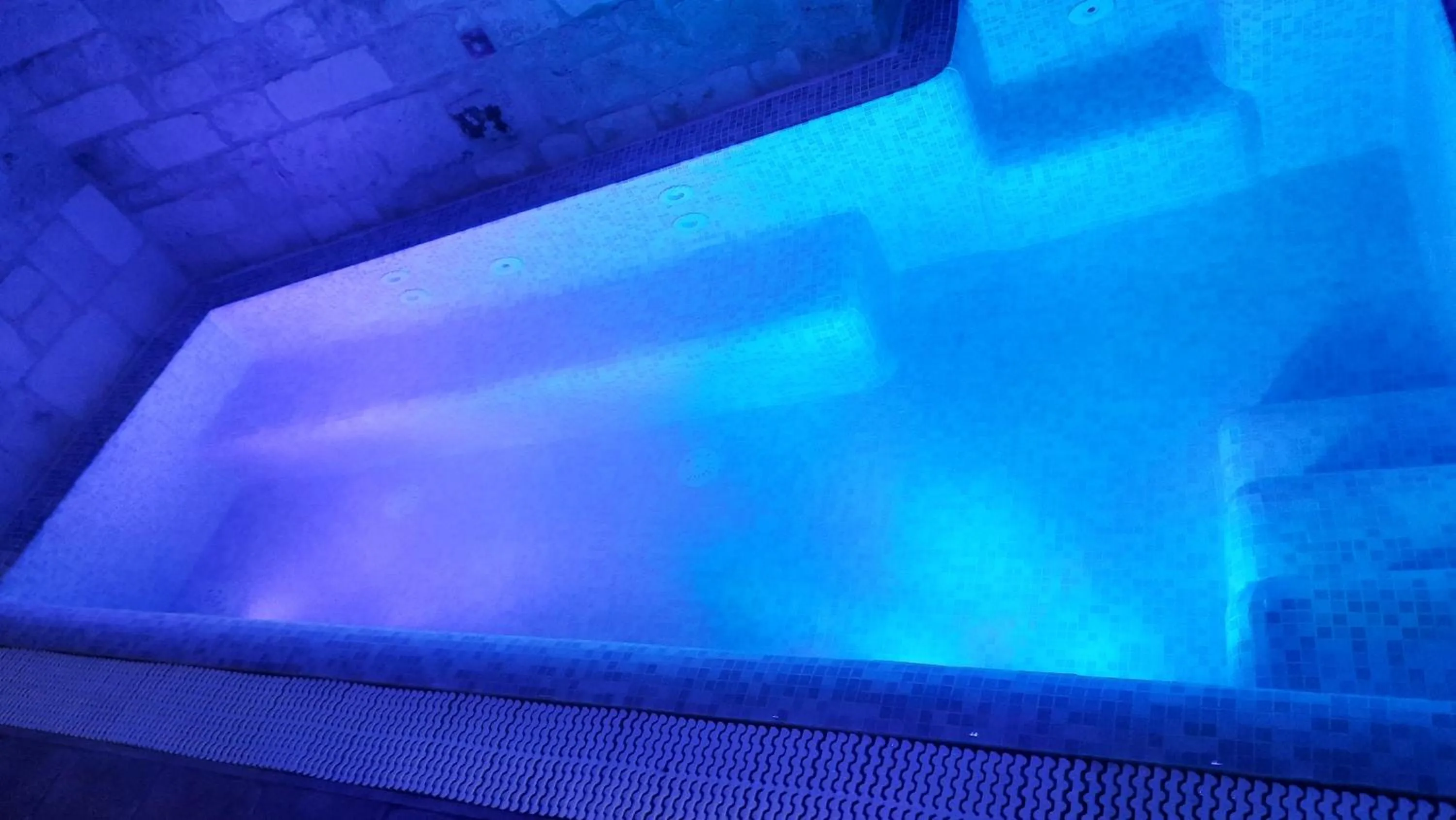 Swimming pool in Trulli e Puglia Luxury Suite