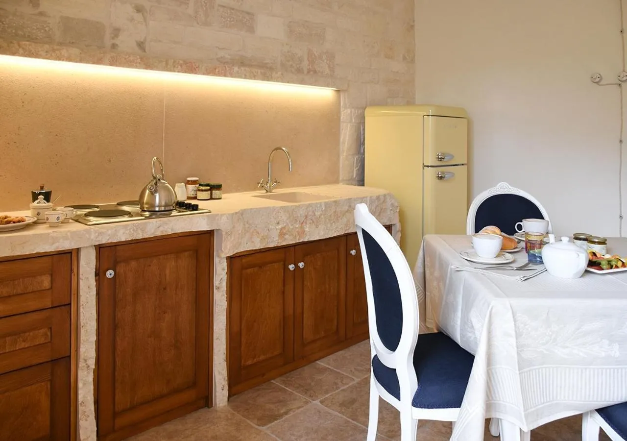 Coffee/tea facilities in Trulli e Puglia Luxury Suite
