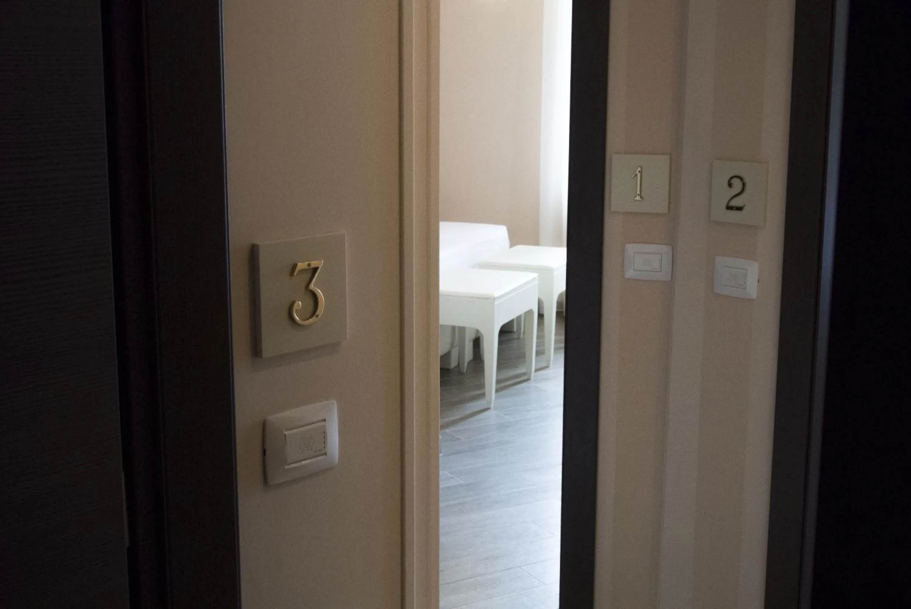 Decorative detail, Bed in B&B Verona Centro