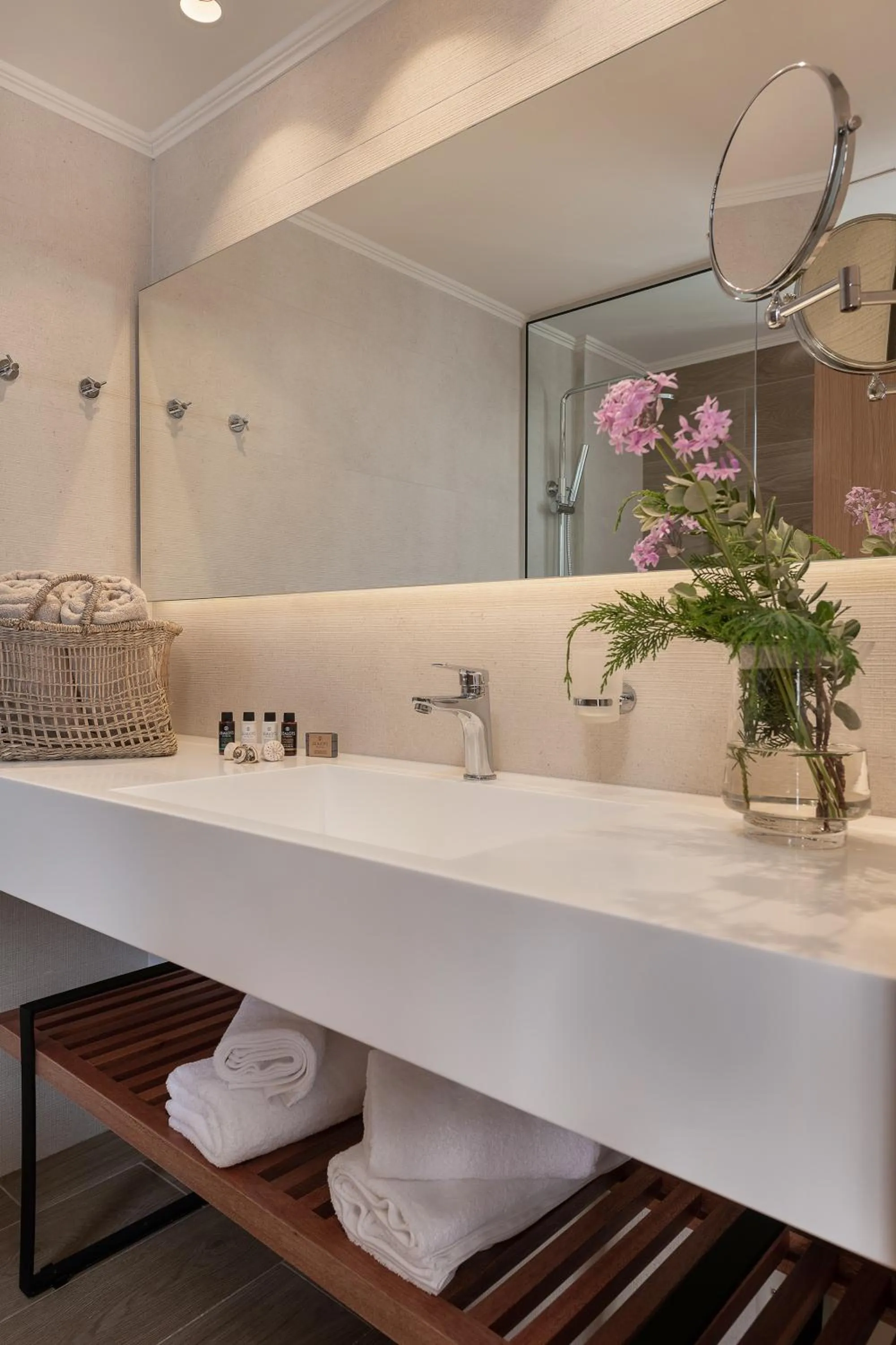 Bathroom in Mossa Well Being Hotel - Heated pool and Wellness Spa