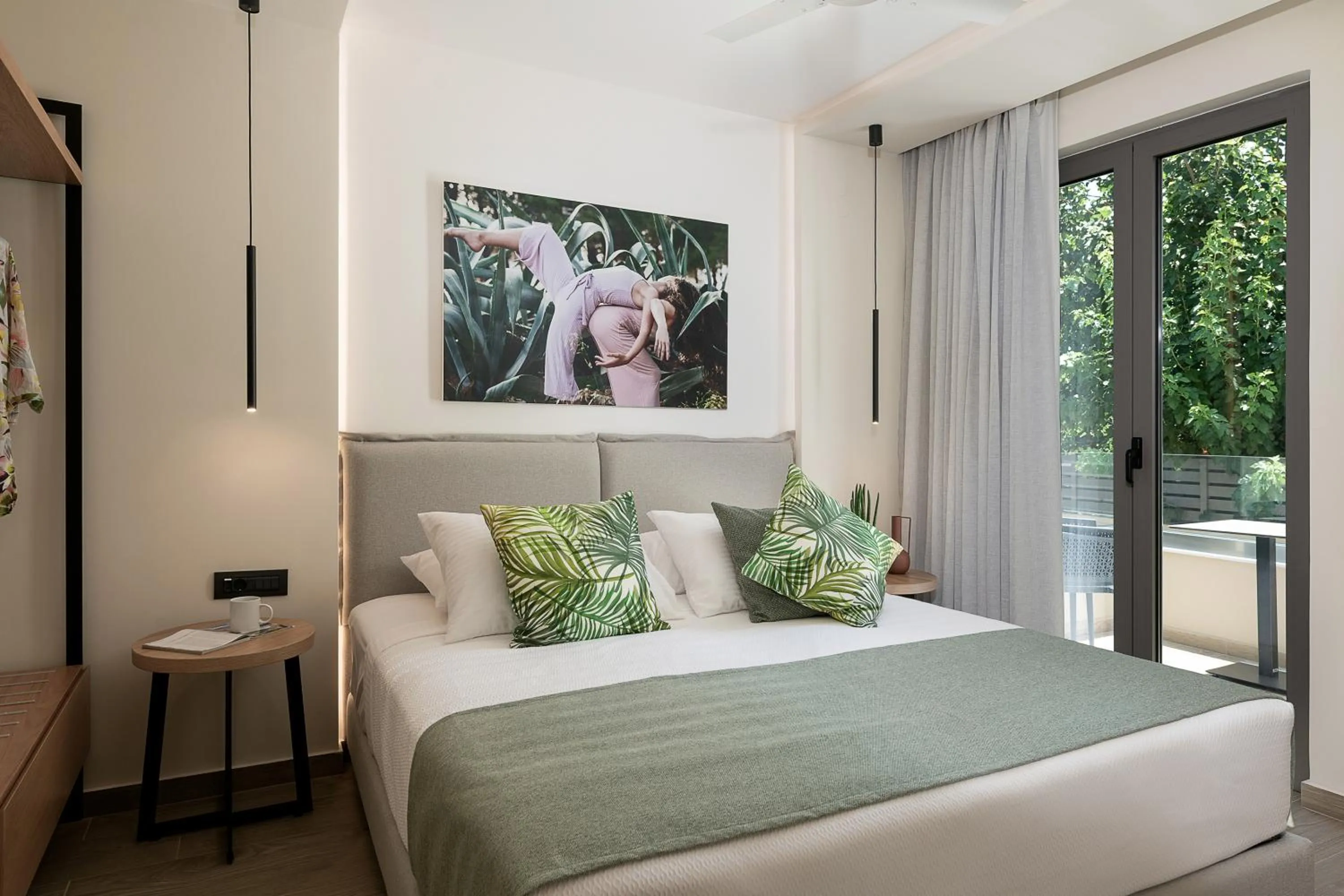 Bed in Mossa Well Being Hotel - Heated pool and Wellness Spa