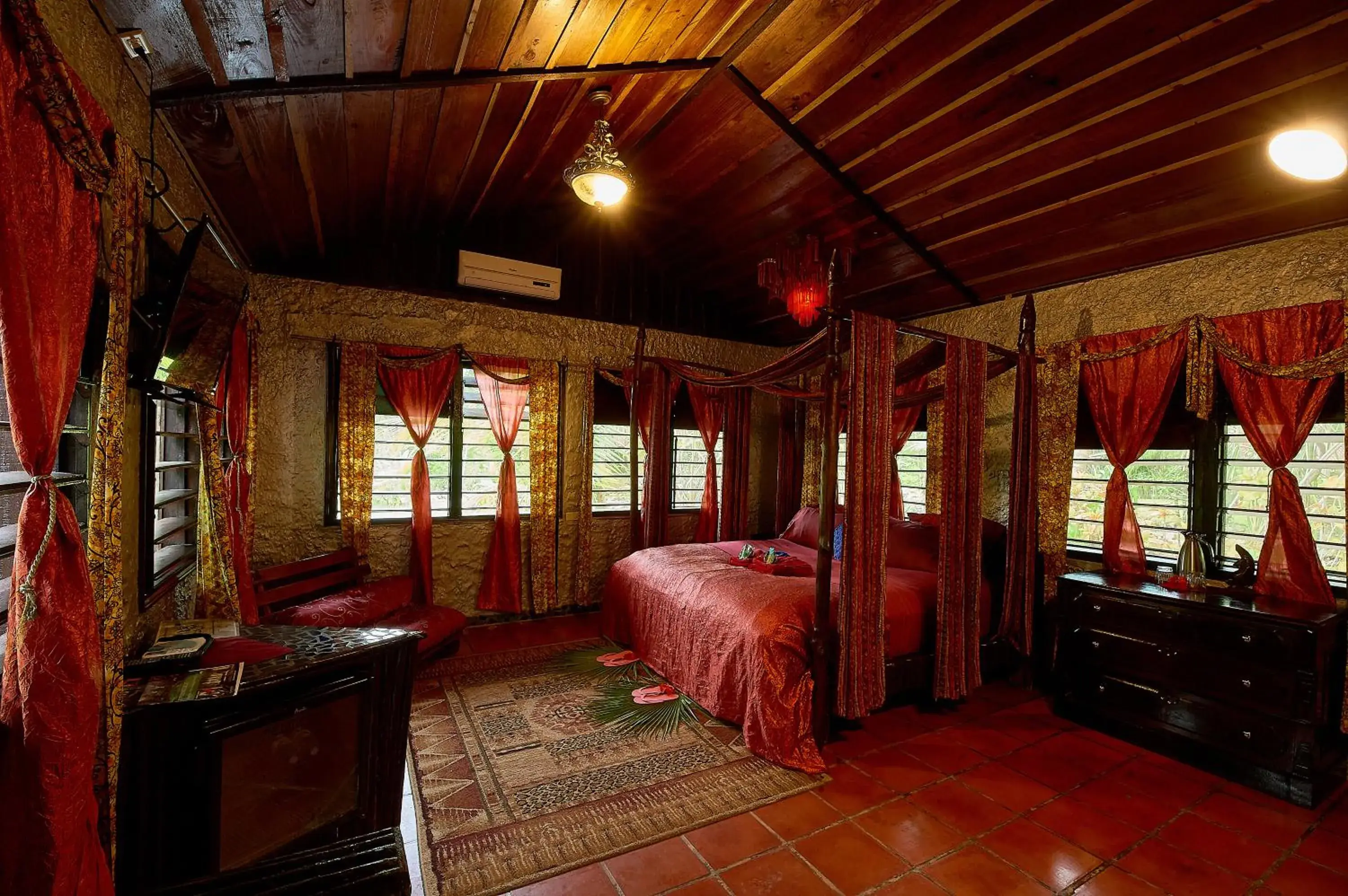 Honeymoon Suite in ABEZZA Resort And Adventure Spa Honeymoon Suite in ABEZZA Resort And Adventure Spa