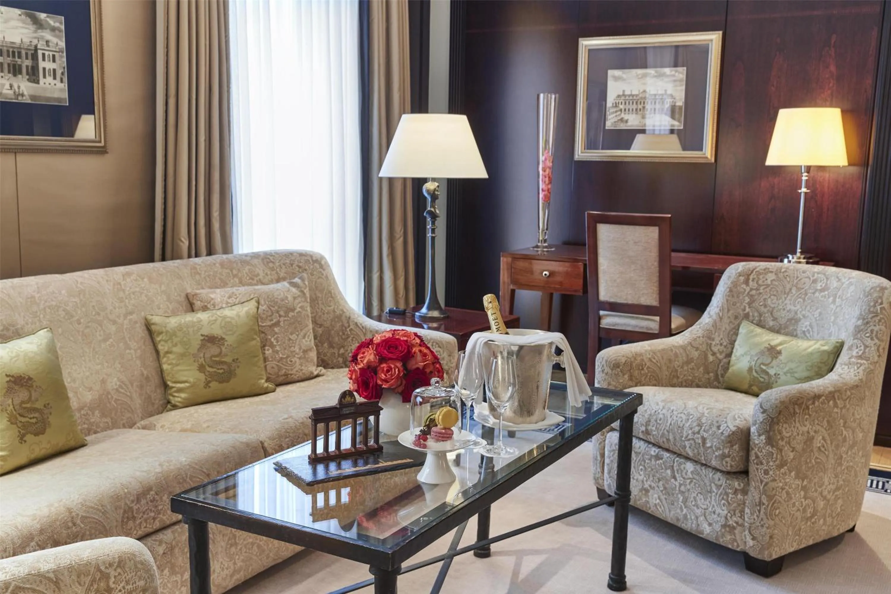 Photo of the whole room in Hotel Adlon Kempinski Berlin