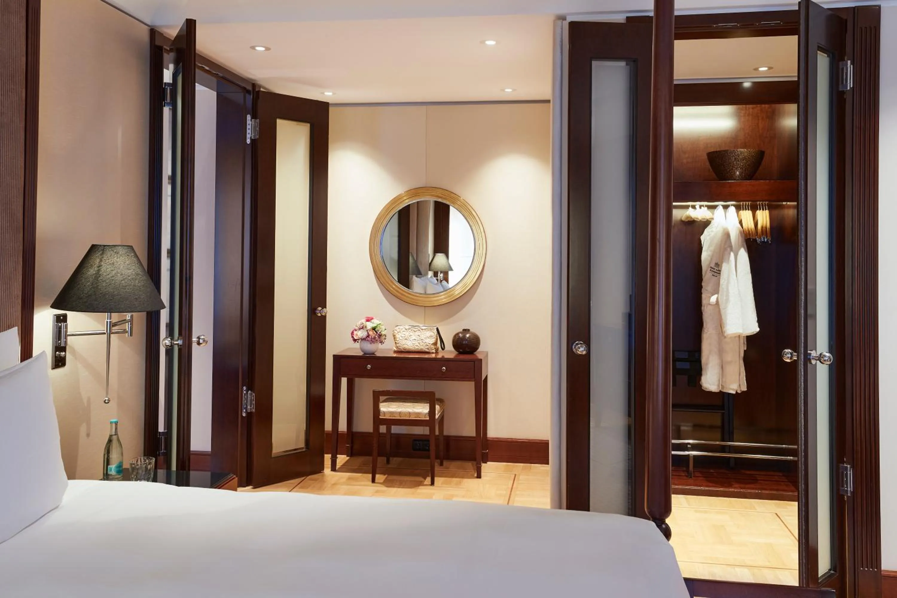 Bedroom, Bed in Hotel Adlon Kempinski Berlin