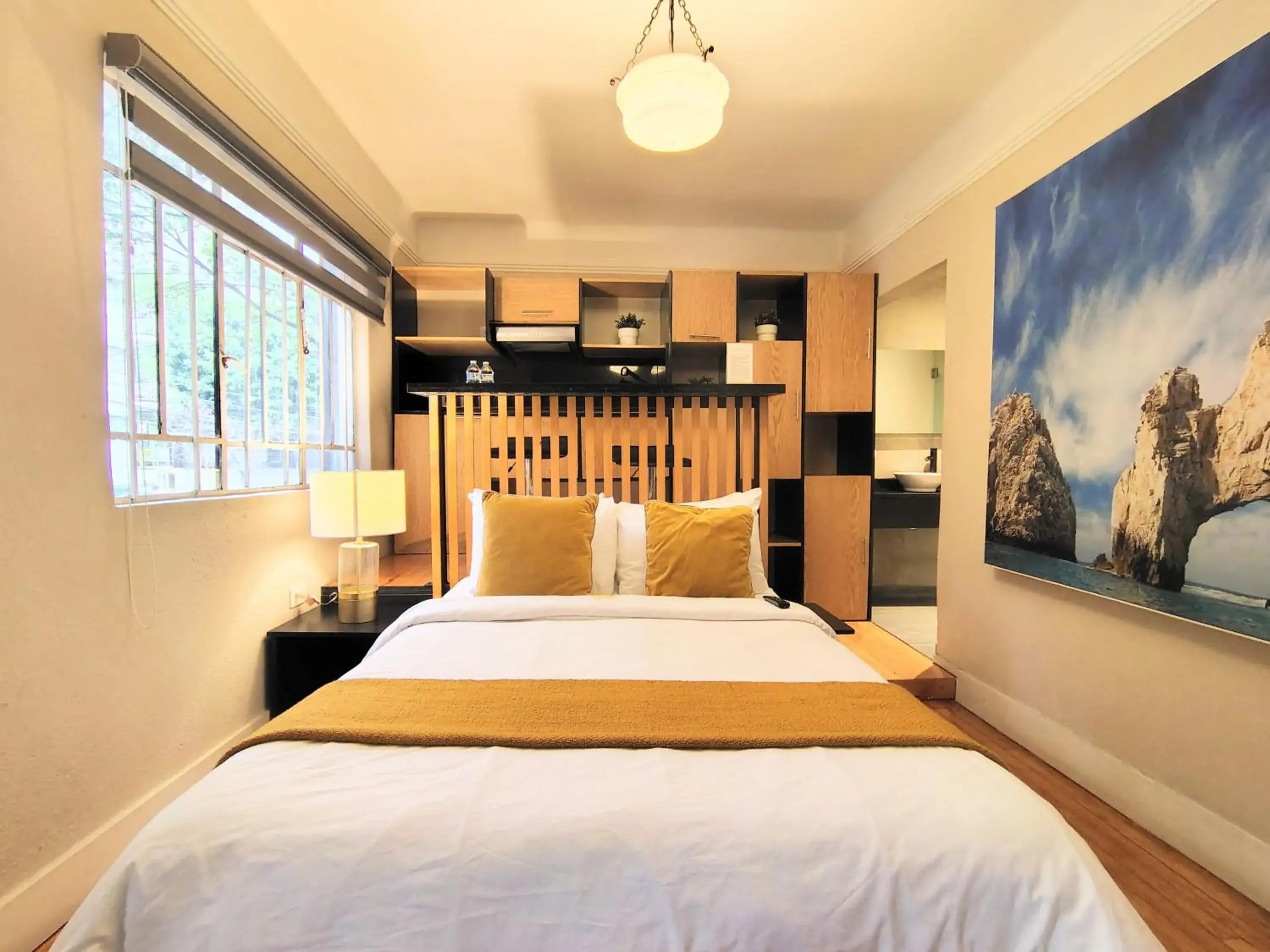 Deluxe Double Room with Balcony in Casa Pánuco Deluxe Double Room with Balcony in Casa Pánuco