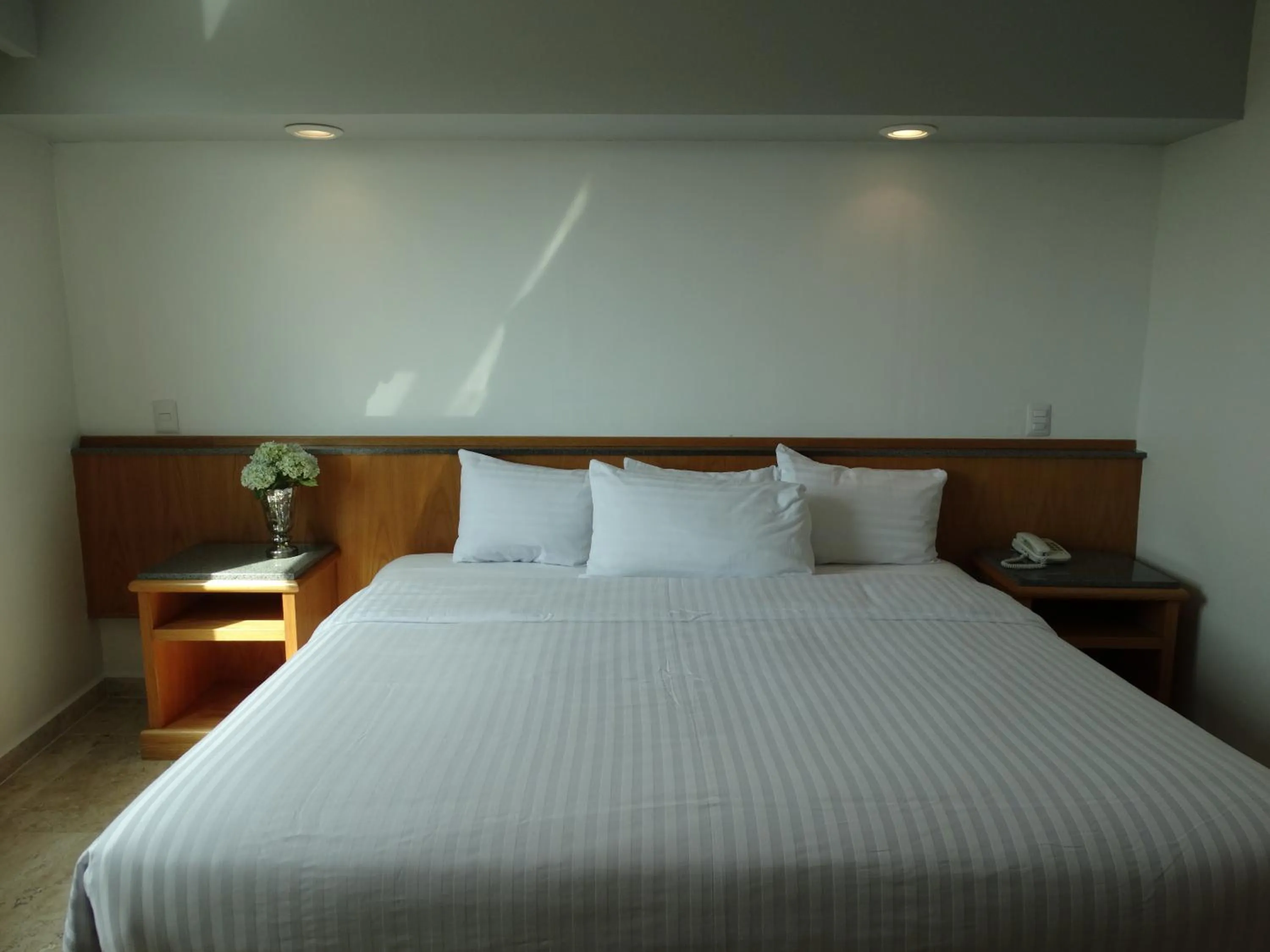 Photo of the whole room, Bed in Hotel Amberes