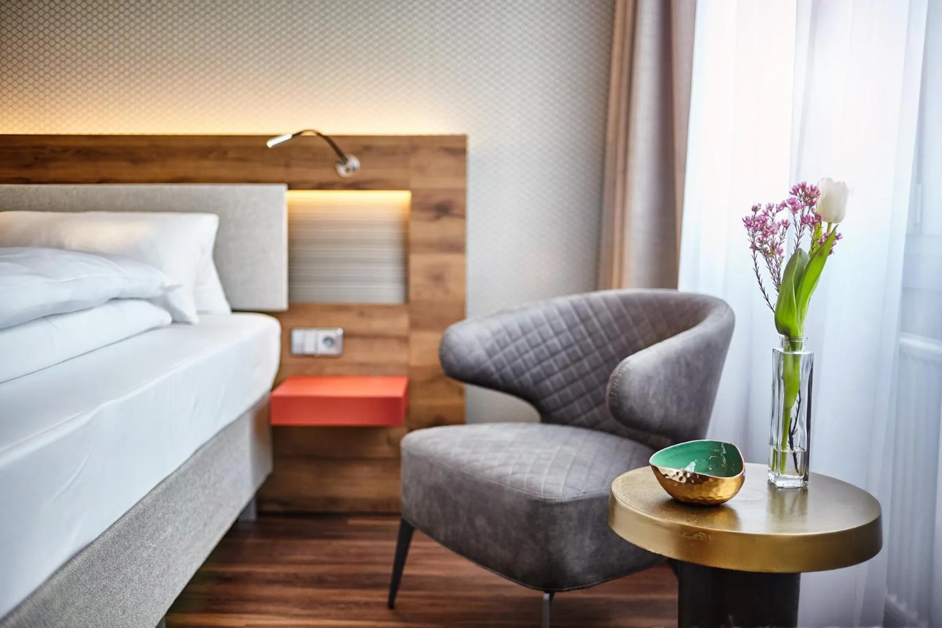 Decorative detail, Bed in Hotel City Krone