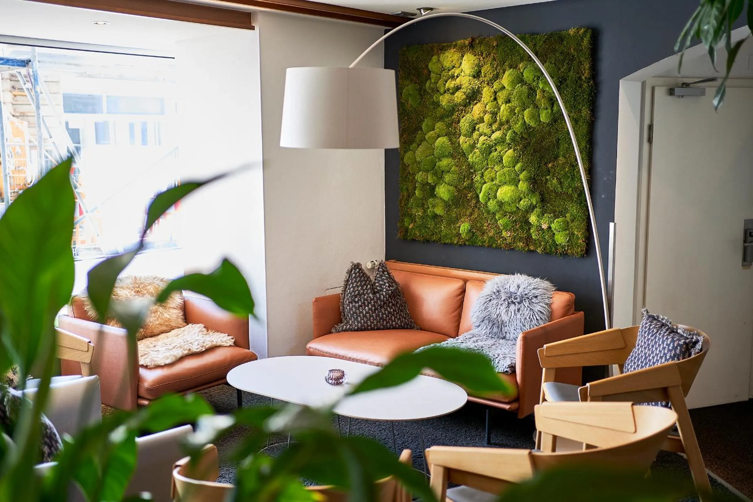 Communal lounge/ TV room in Hotel City Krone