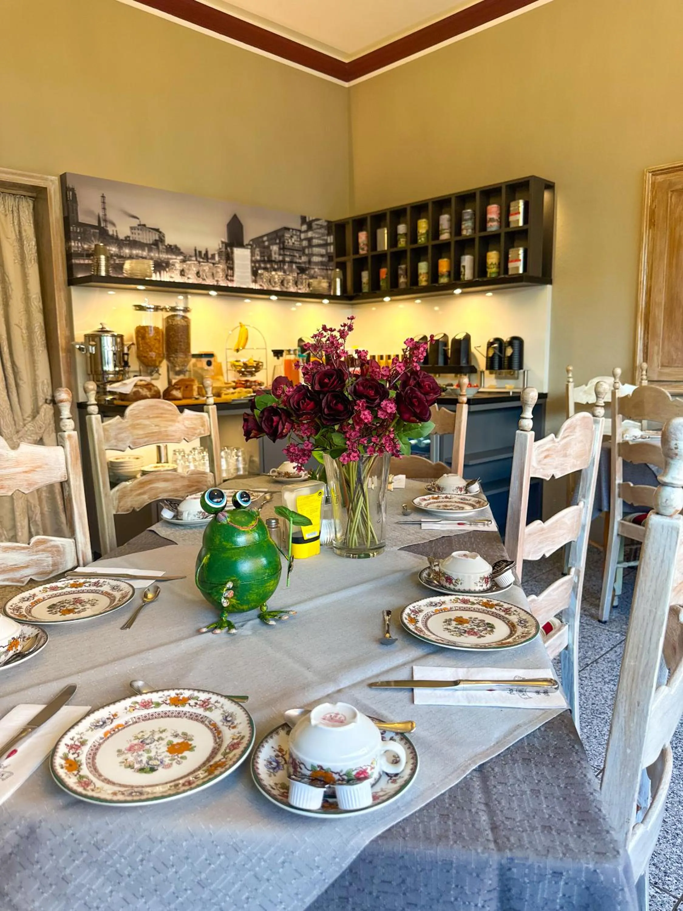 Buffet breakfast in Hotel Am Sportpark