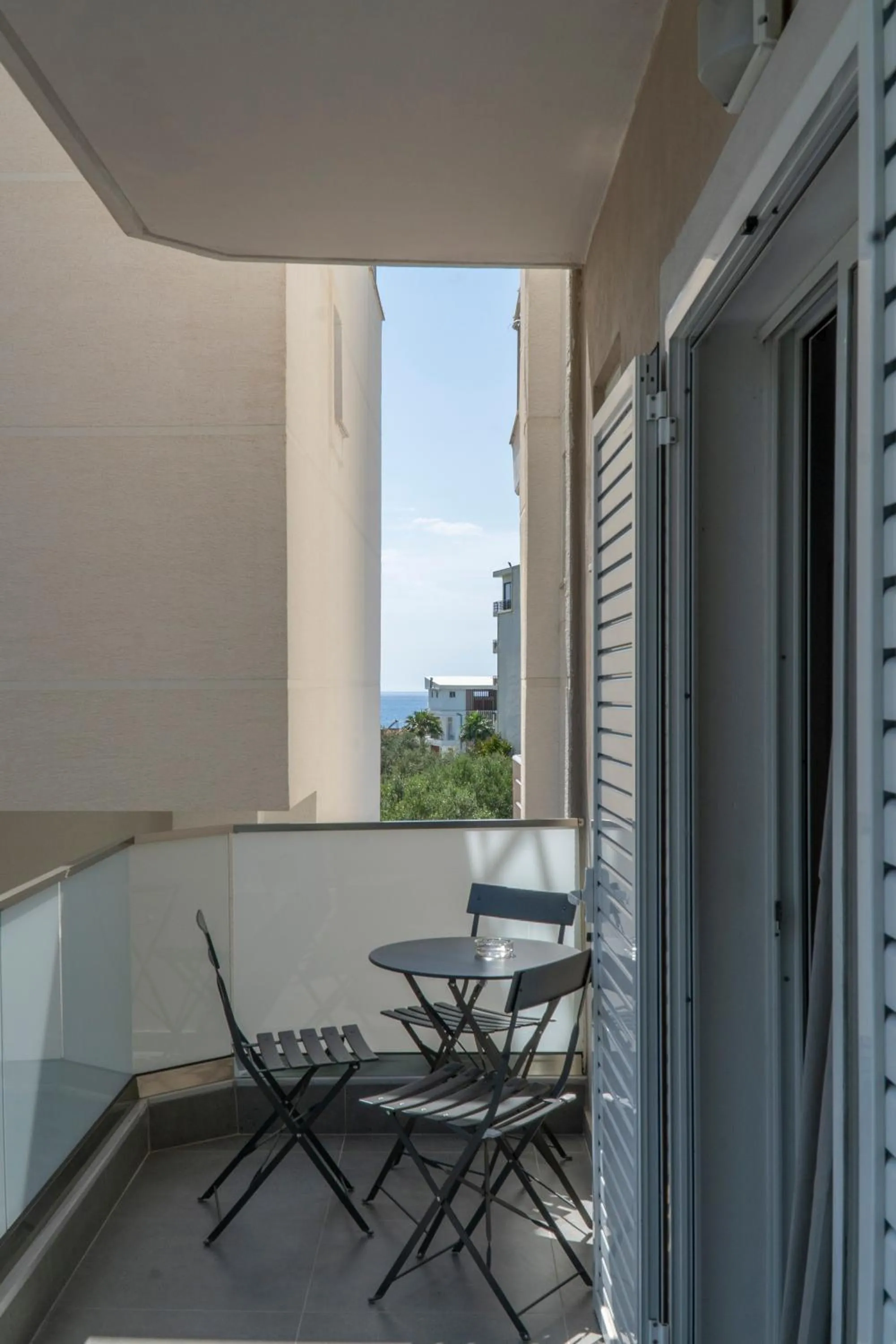 Patio in Koks’ Guesthouse