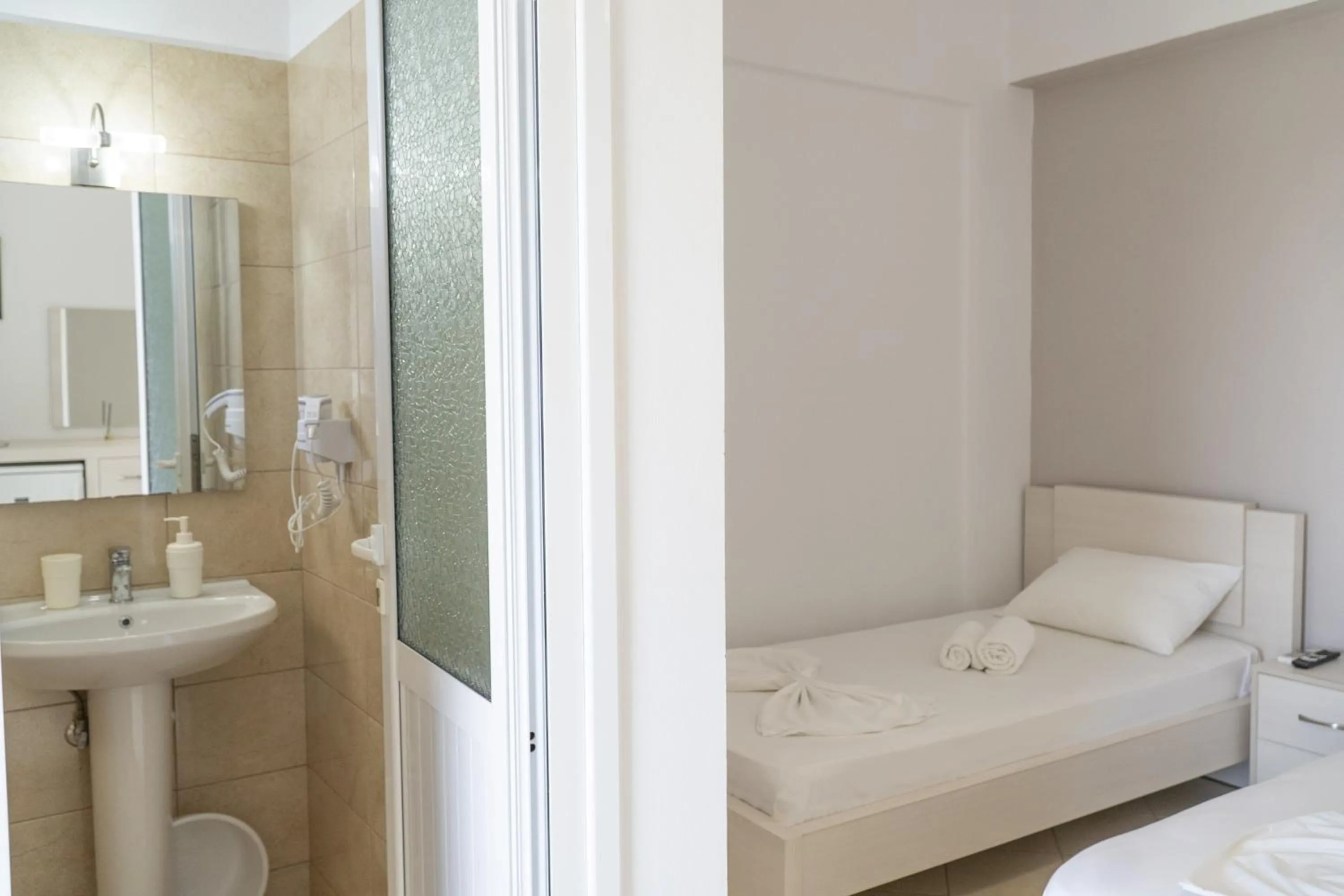 Toilet, Bed in Koks’ Guesthouse