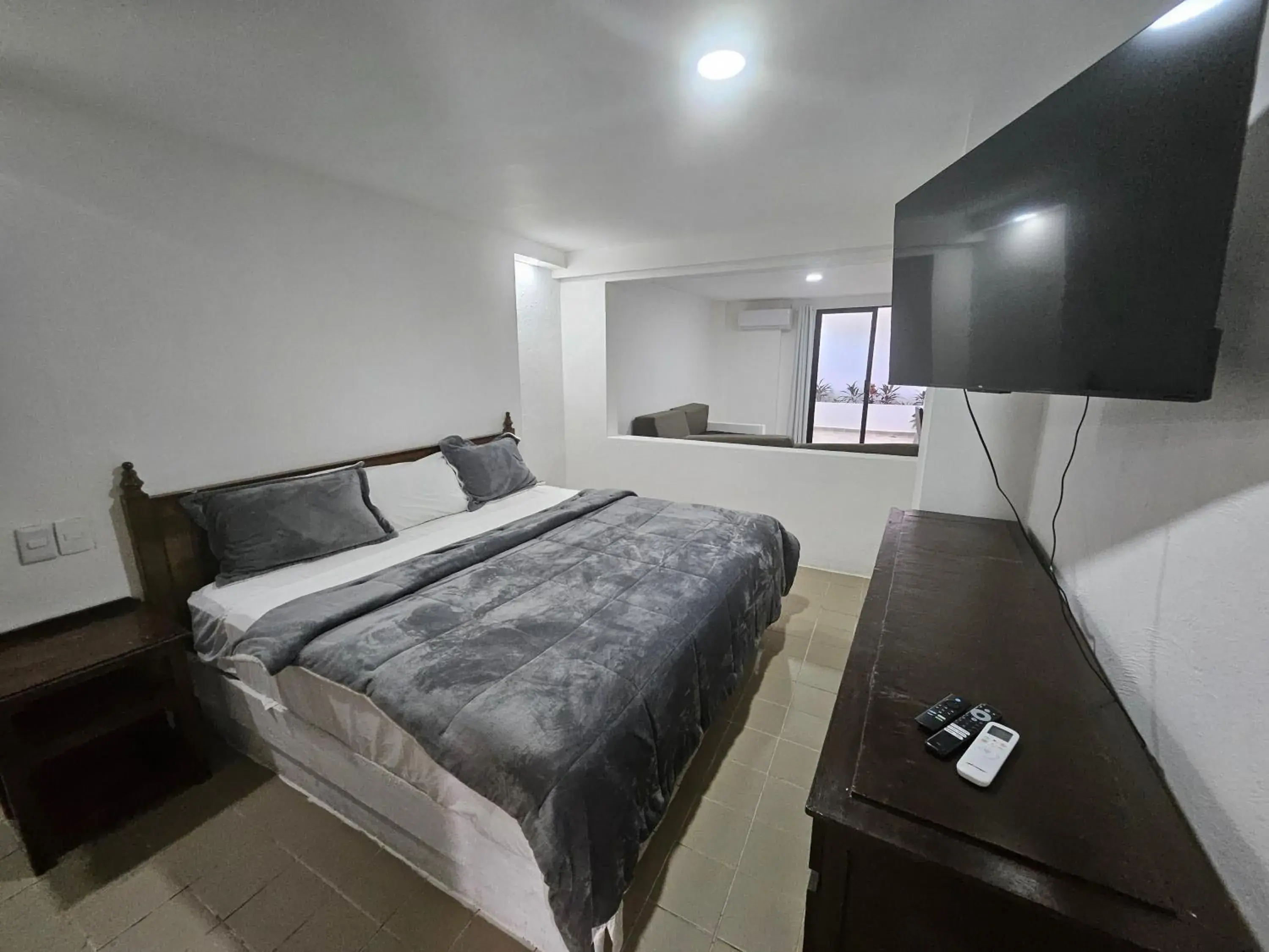 Classic One-Bedroom Apartment with King Bed in Hotel Plaza Huatulco Bungalows Classic One-Bedroom Apartment with King Bed in Hotel Plaza Huatulco Bungalows