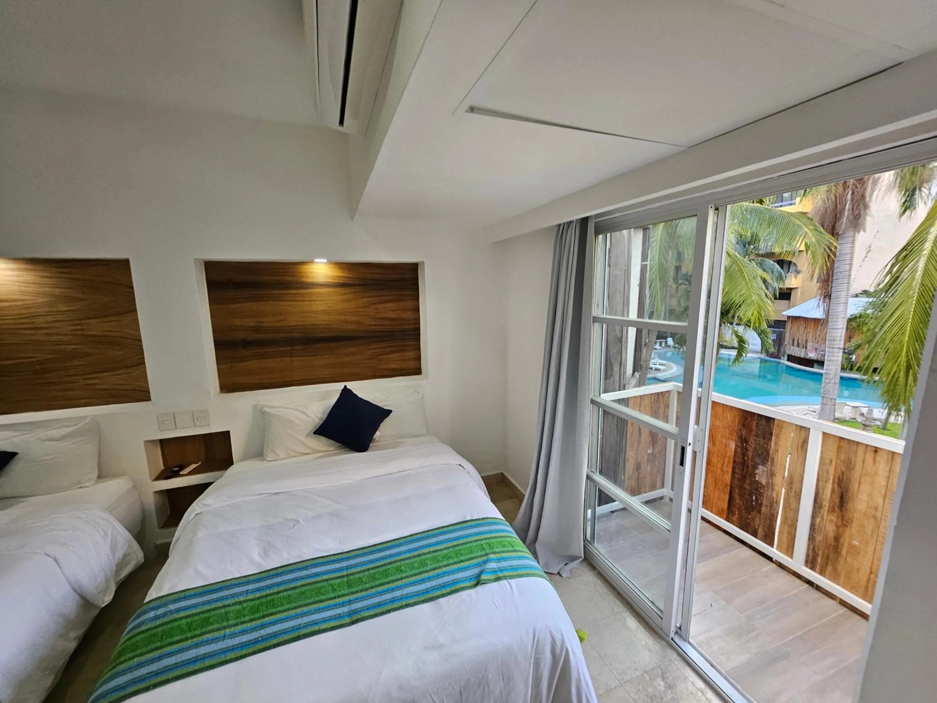 Hotel Plaza Huatulco Bungalows