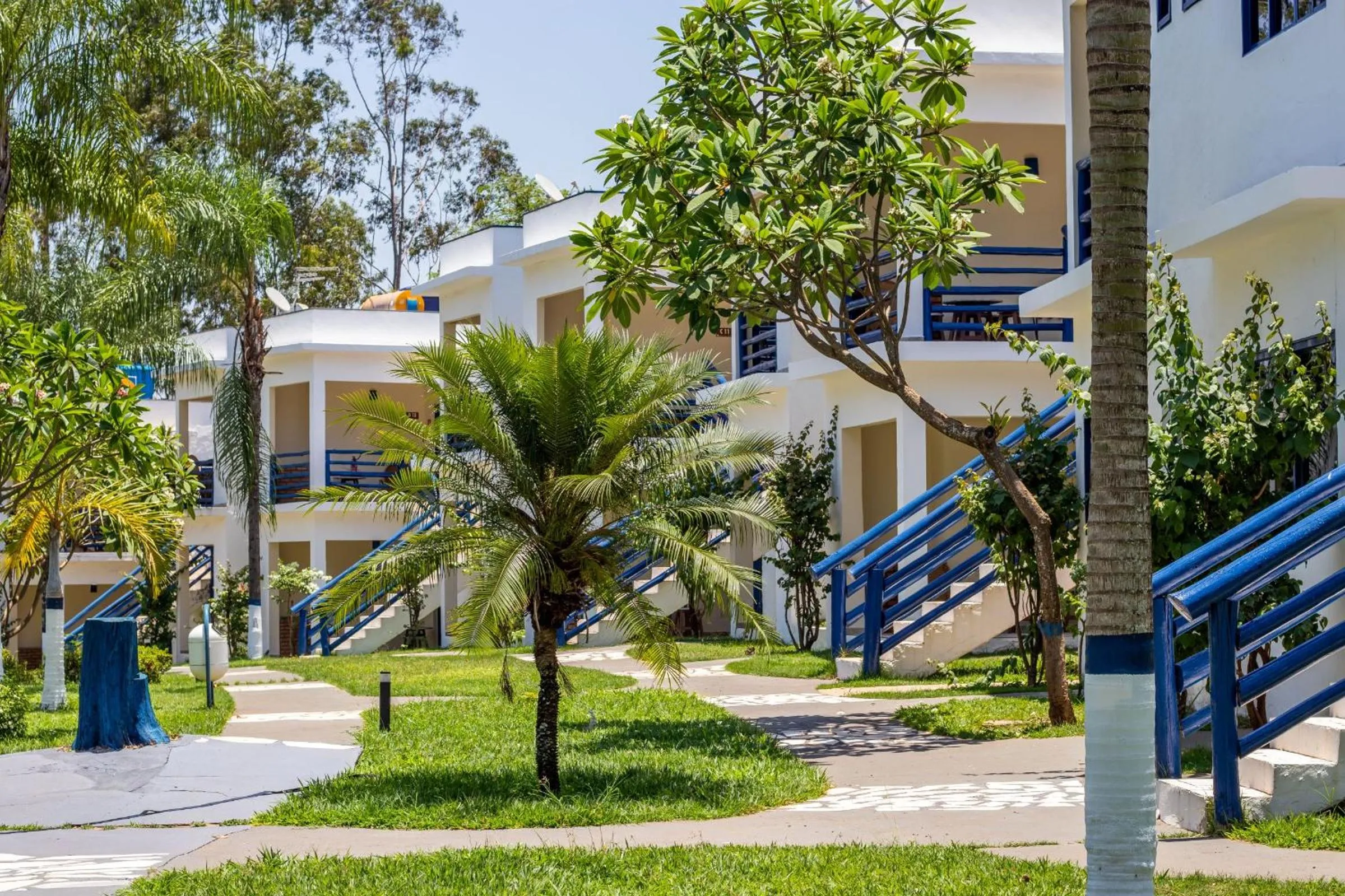 Property building in Mirante Praia Hotel