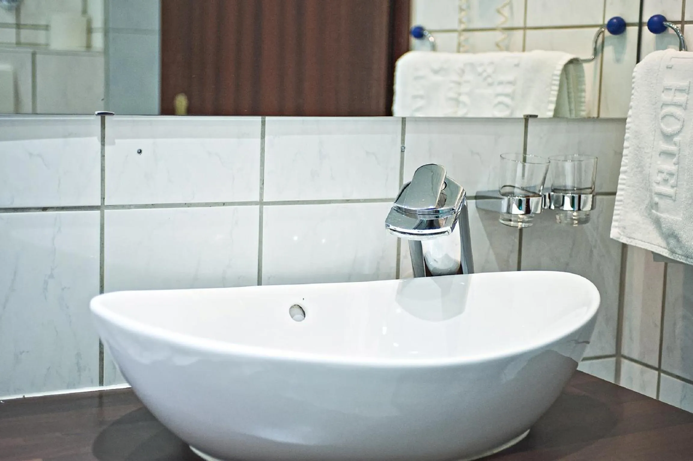 Photo of the whole room in Ravel International